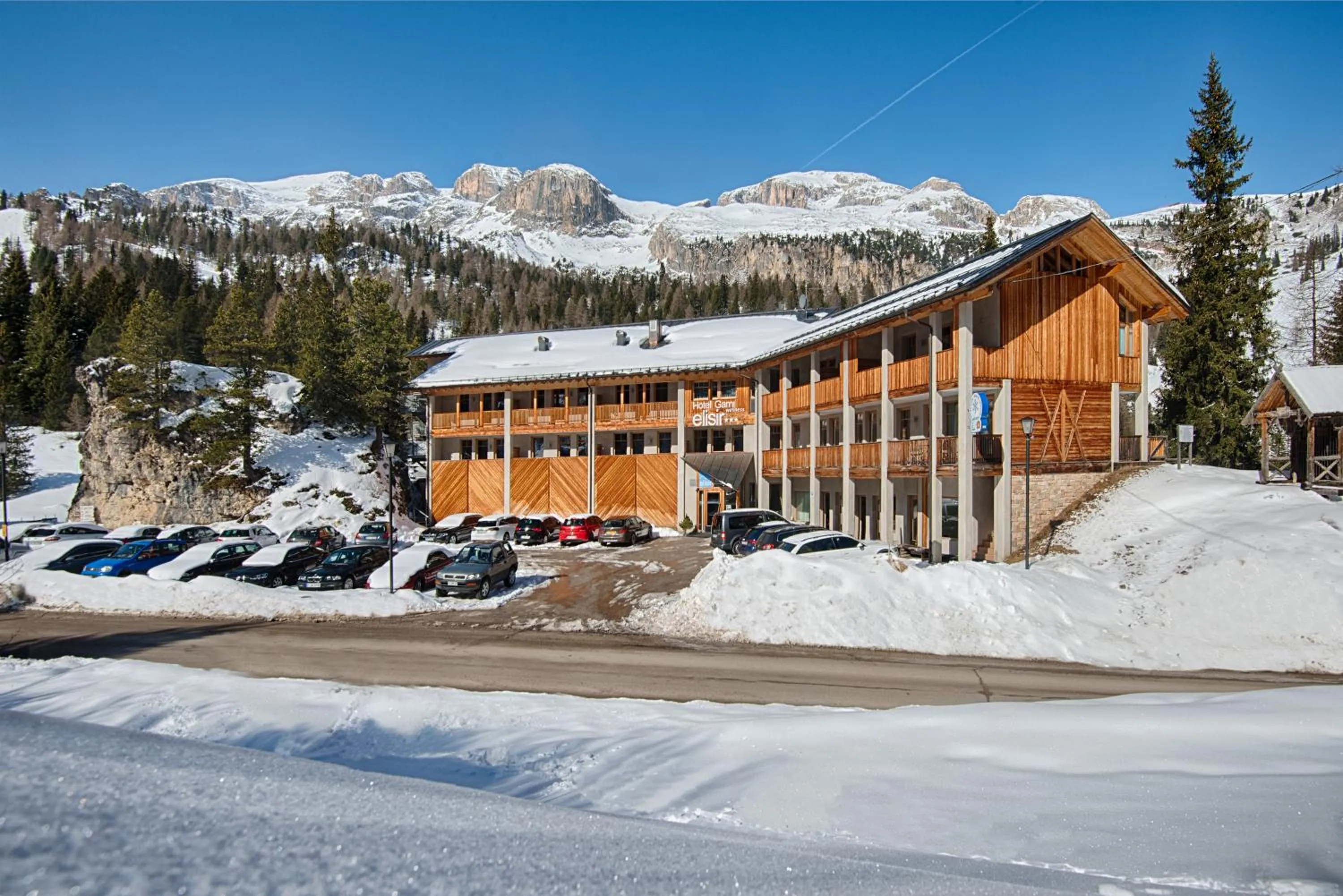 Facade/entrance in Hotel Garni Elisir
