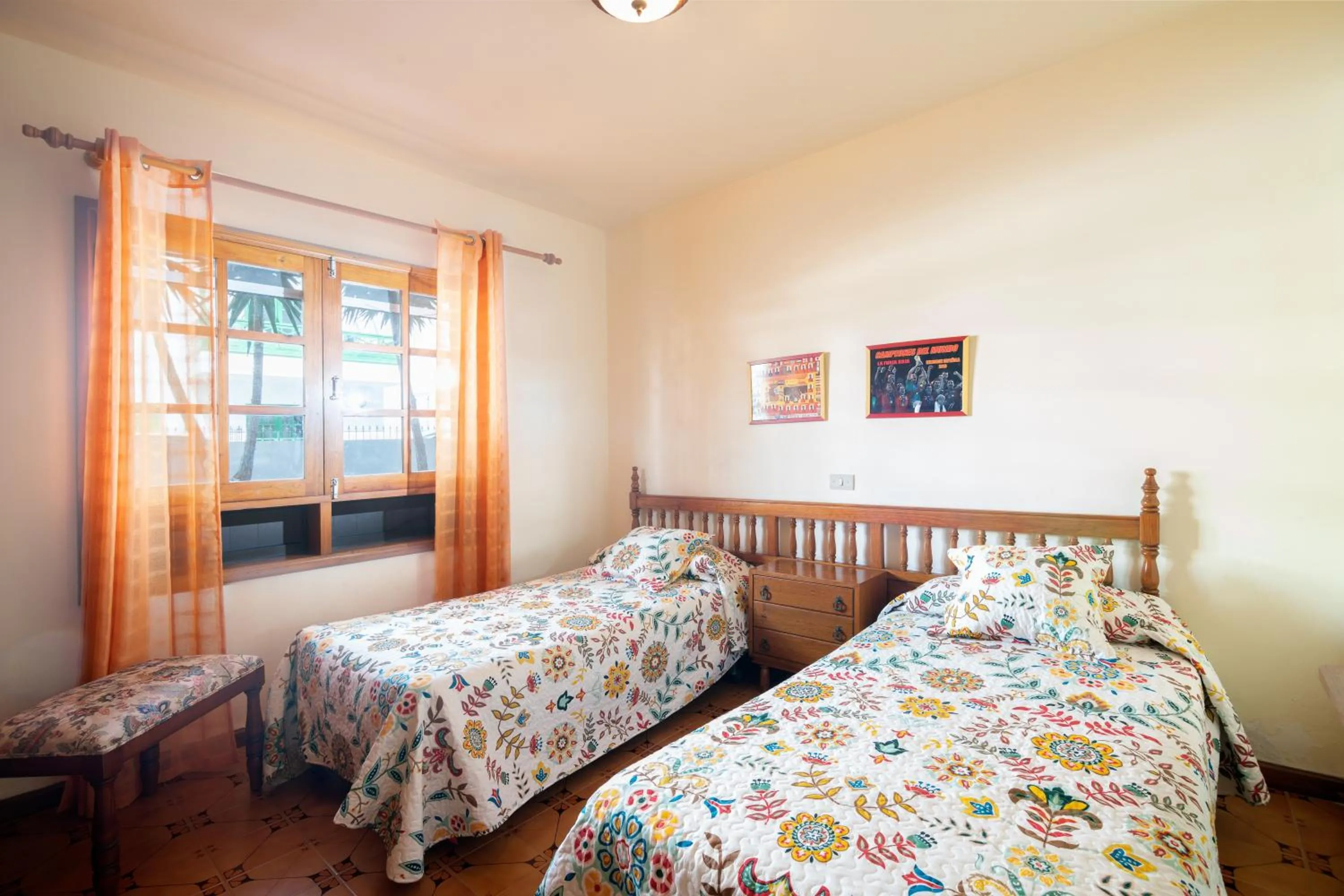 Living room, Bed in Apartamento Barranco Seco