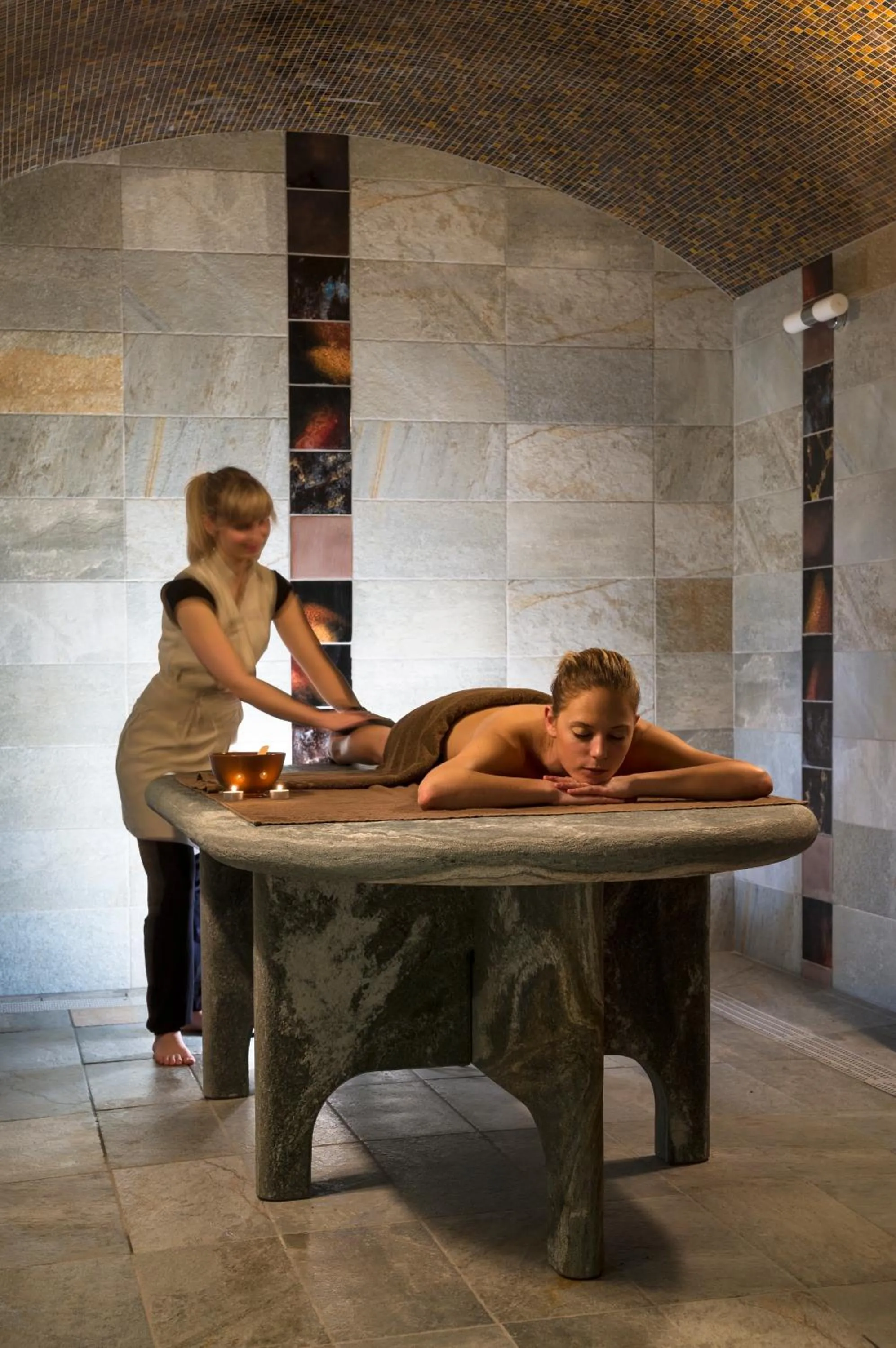Massage in CGH Résidences & Spas Les Chalets d'Angèle