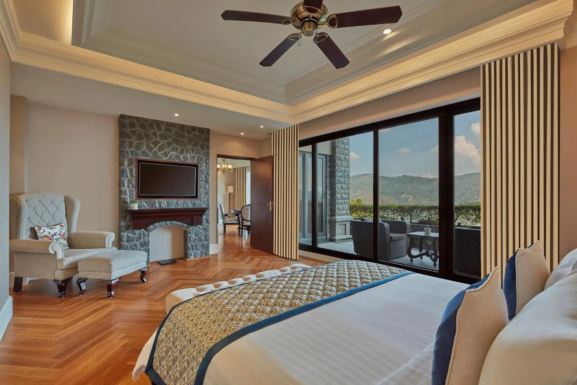 Bed in Fortune Select Forest Hill, Kasauli - Member ITC Hotels' Group Bed in Fortune Select Forest Hill, Kasauli - Member ITC Hotels' Group