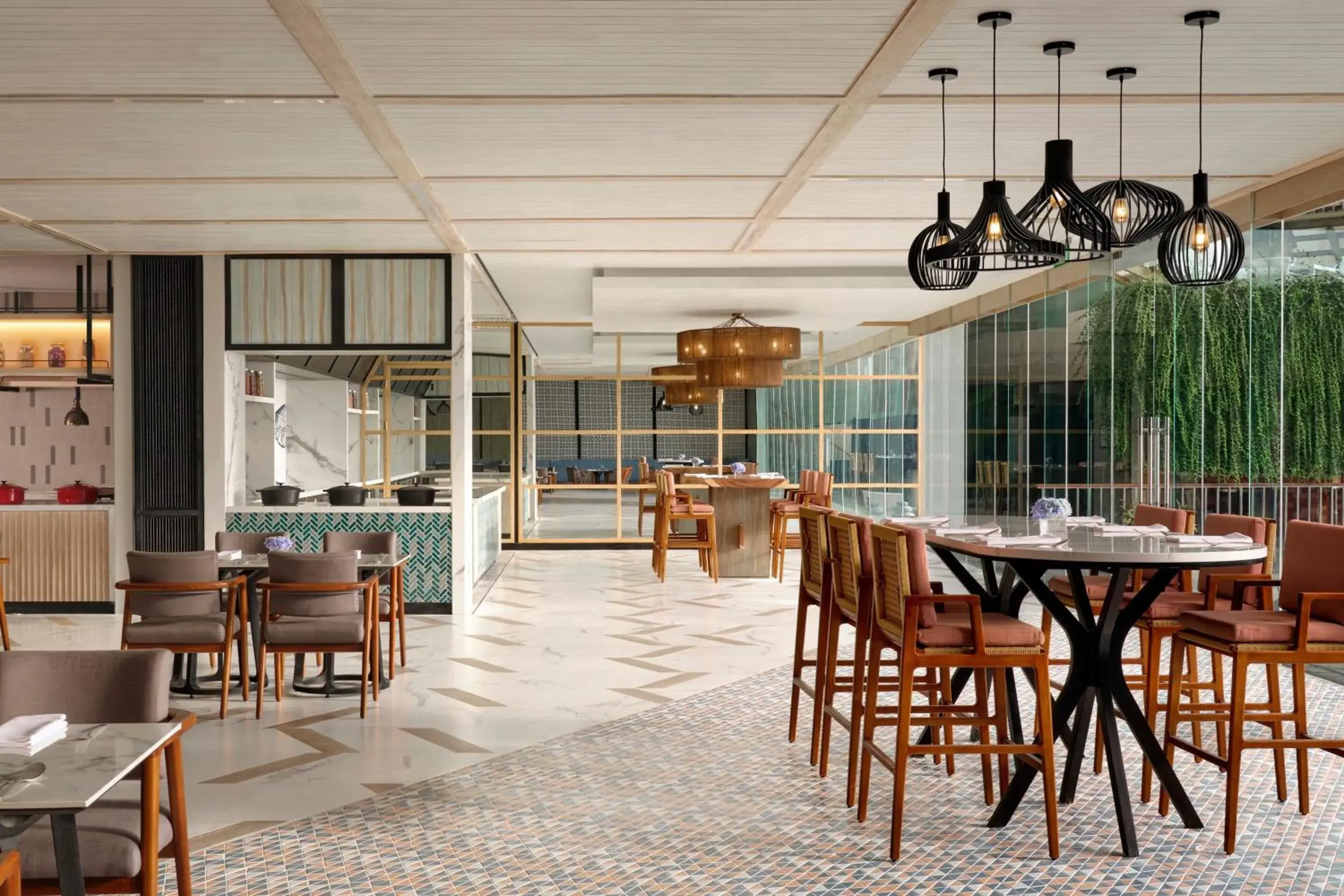 Restaurant/places to eat in Sheraton Bali Kuta Resort Restaurant/places to eat in Sheraton Bali Kuta Resort