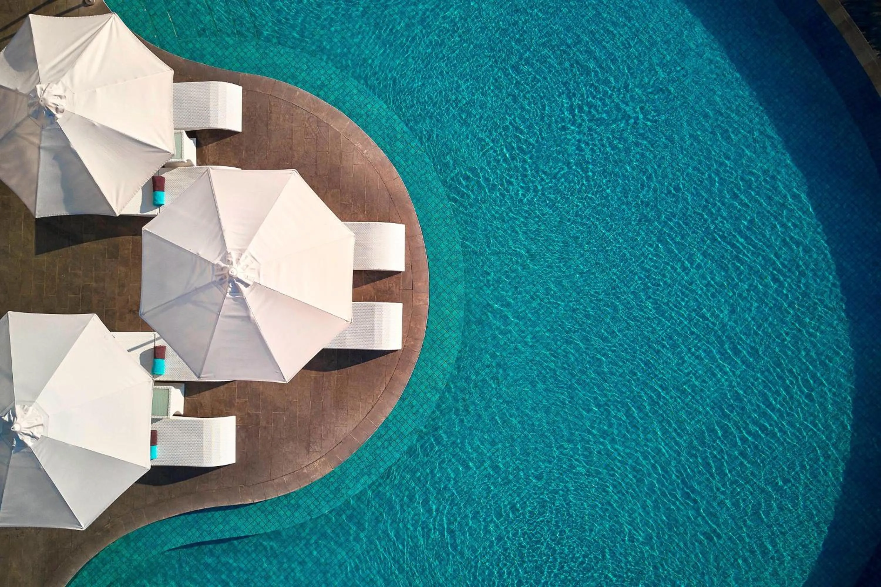 Swimming pool in Sheraton Bali Kuta Resort