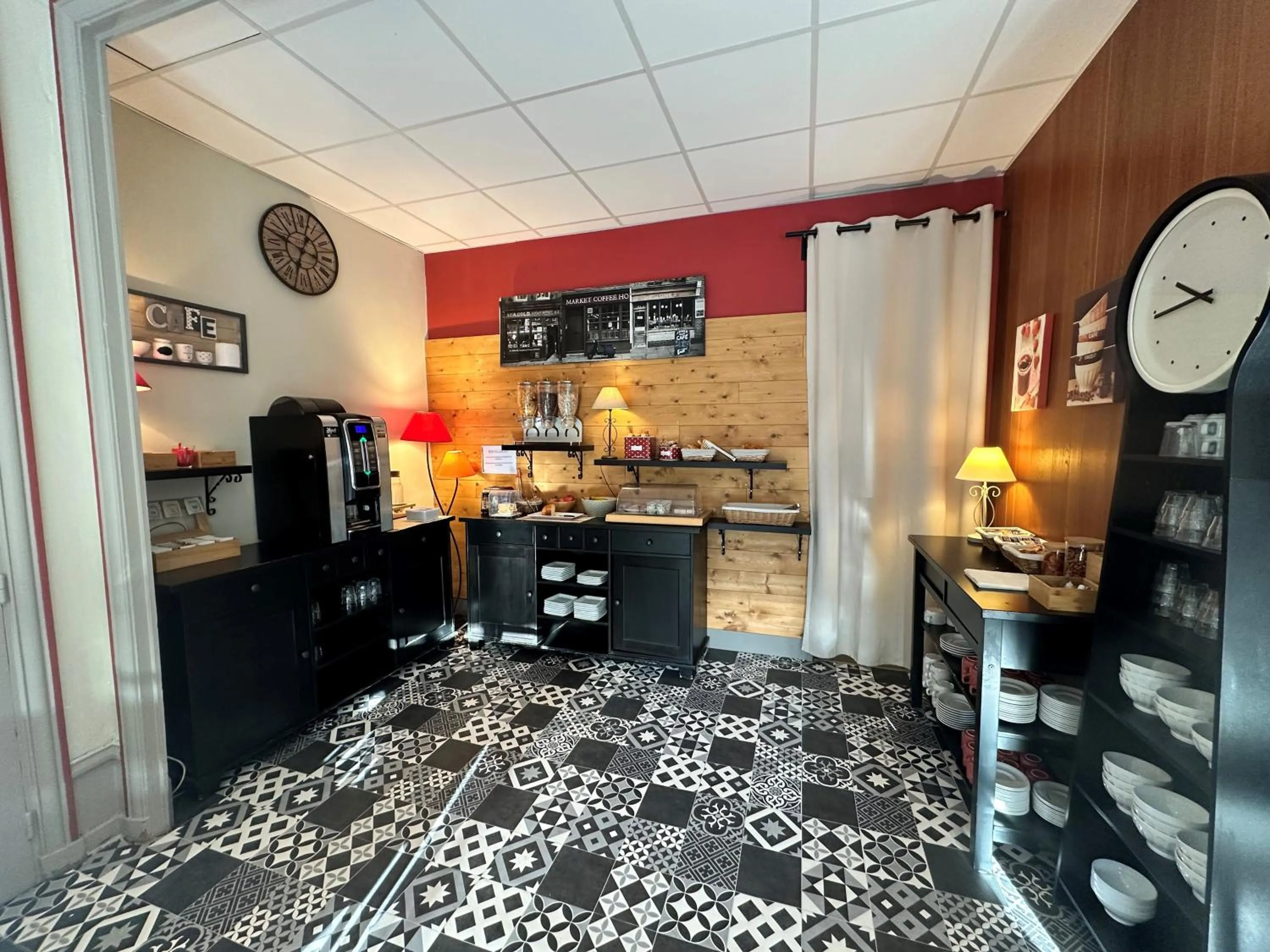 Breakfast in Hôtel du Midi