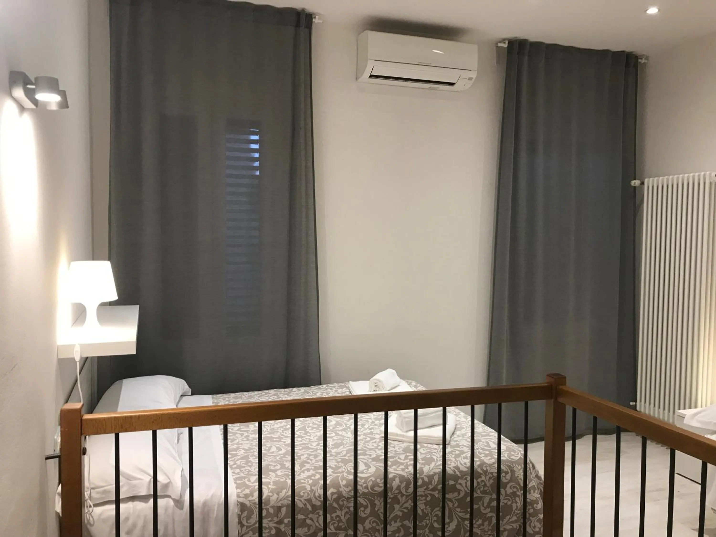 Bed in APPARTAMENTI del DUCA