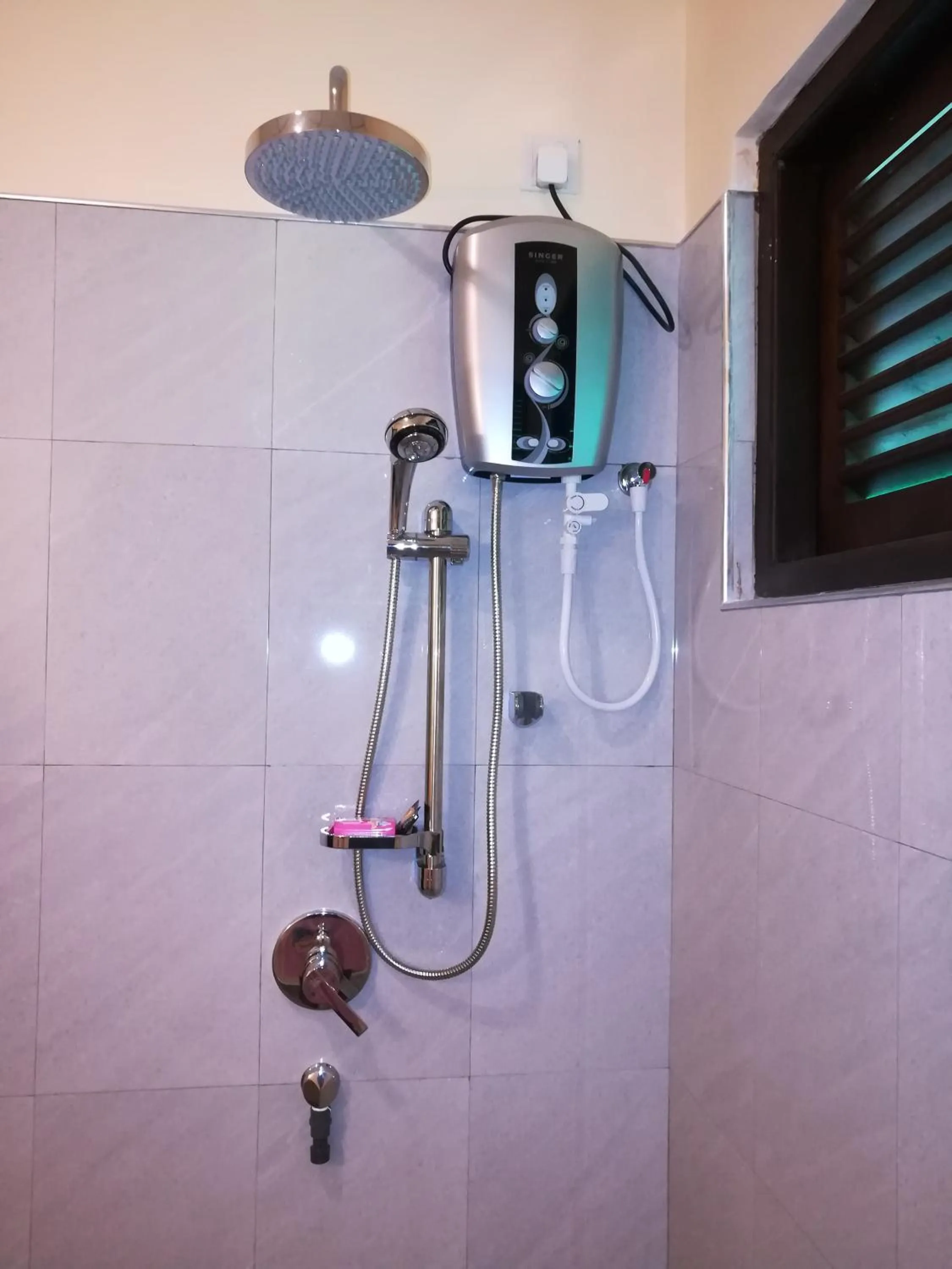 Bathroom in Sigiri Hibiscus Villa