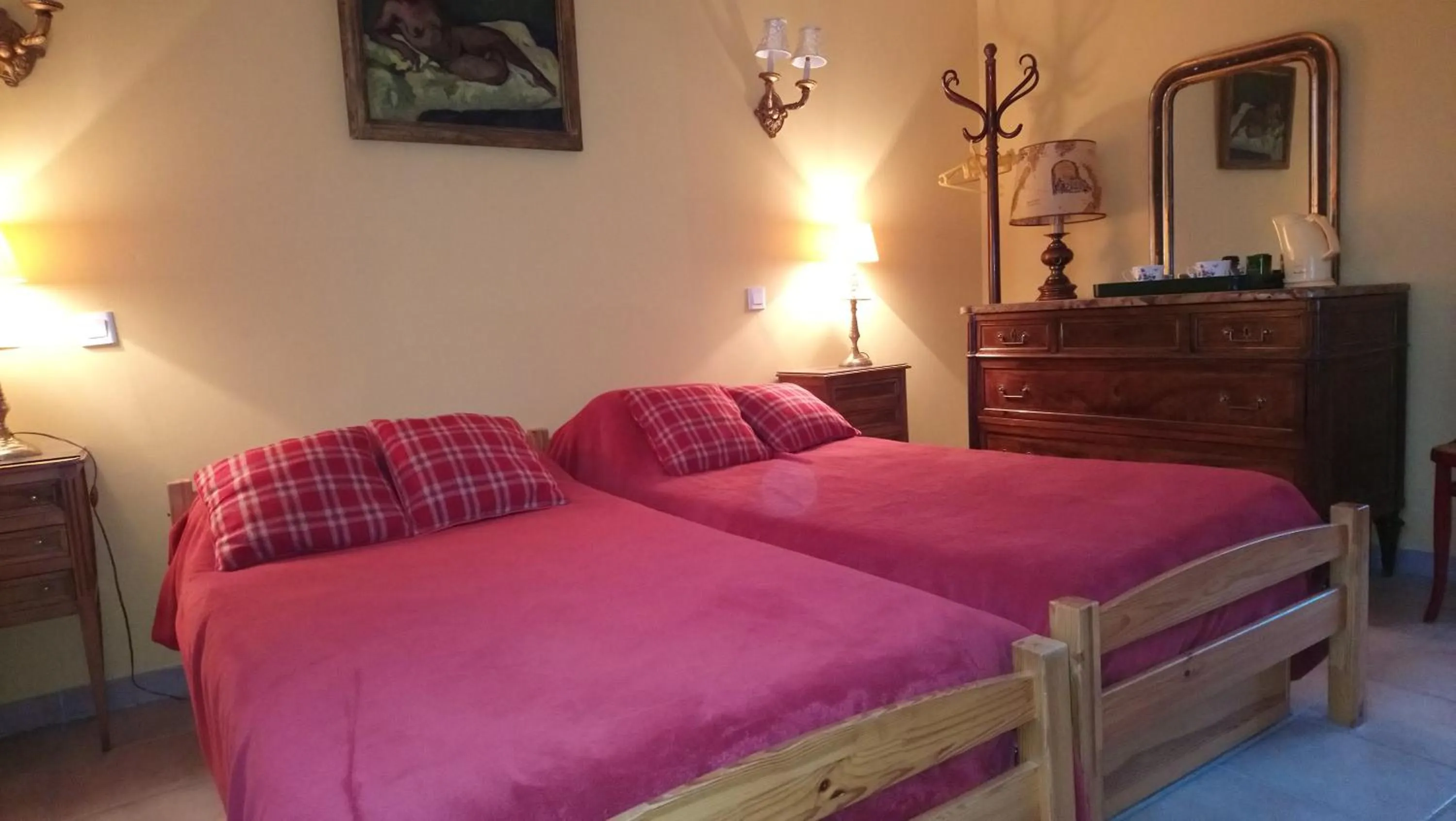 Bed in Domaine du Planas AILHON ARDECHE