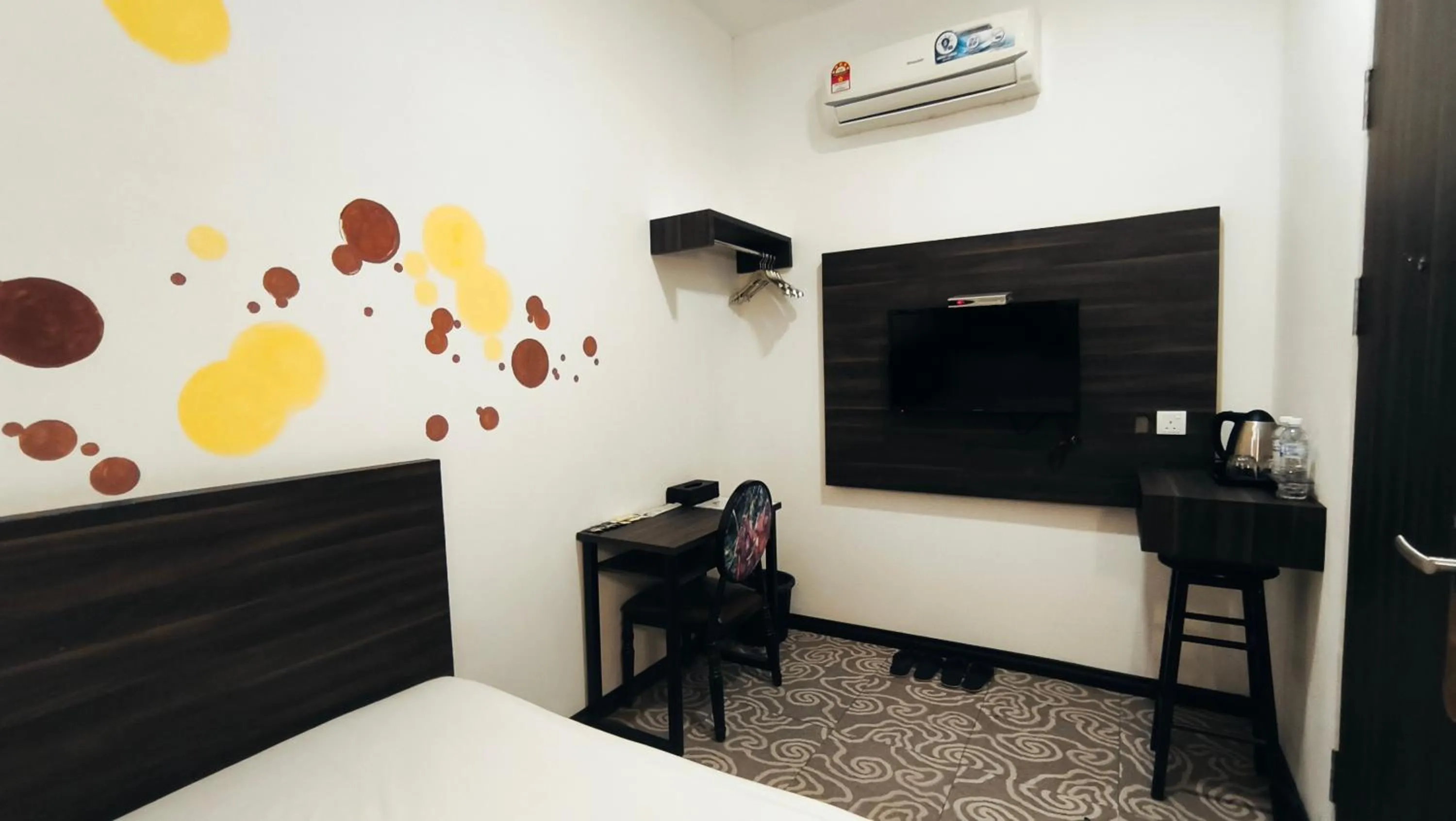 Bedroom, Bed in Natol Hotel