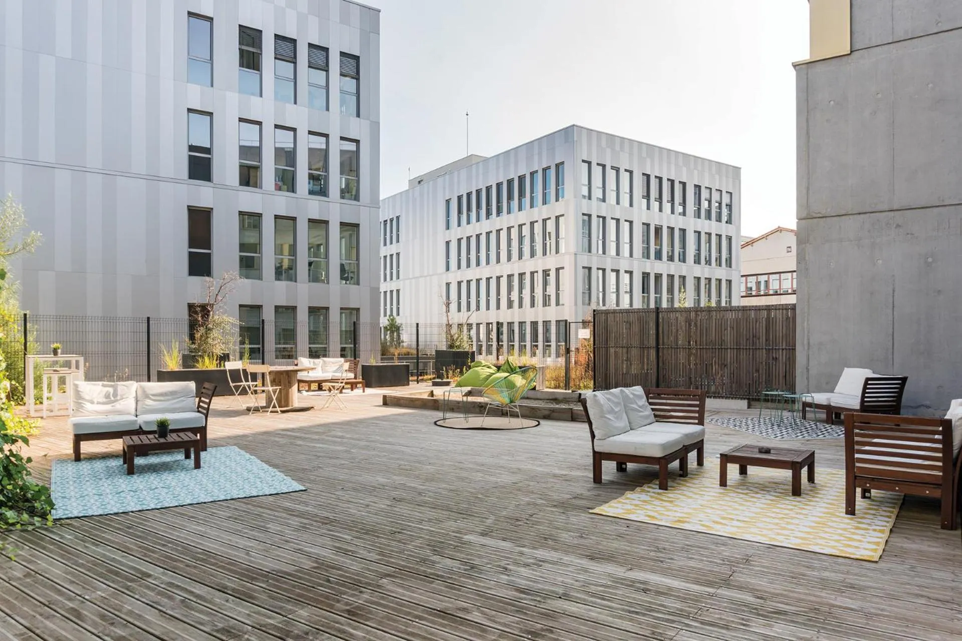 Property building in Student Factory Bordeaux Armagnac
