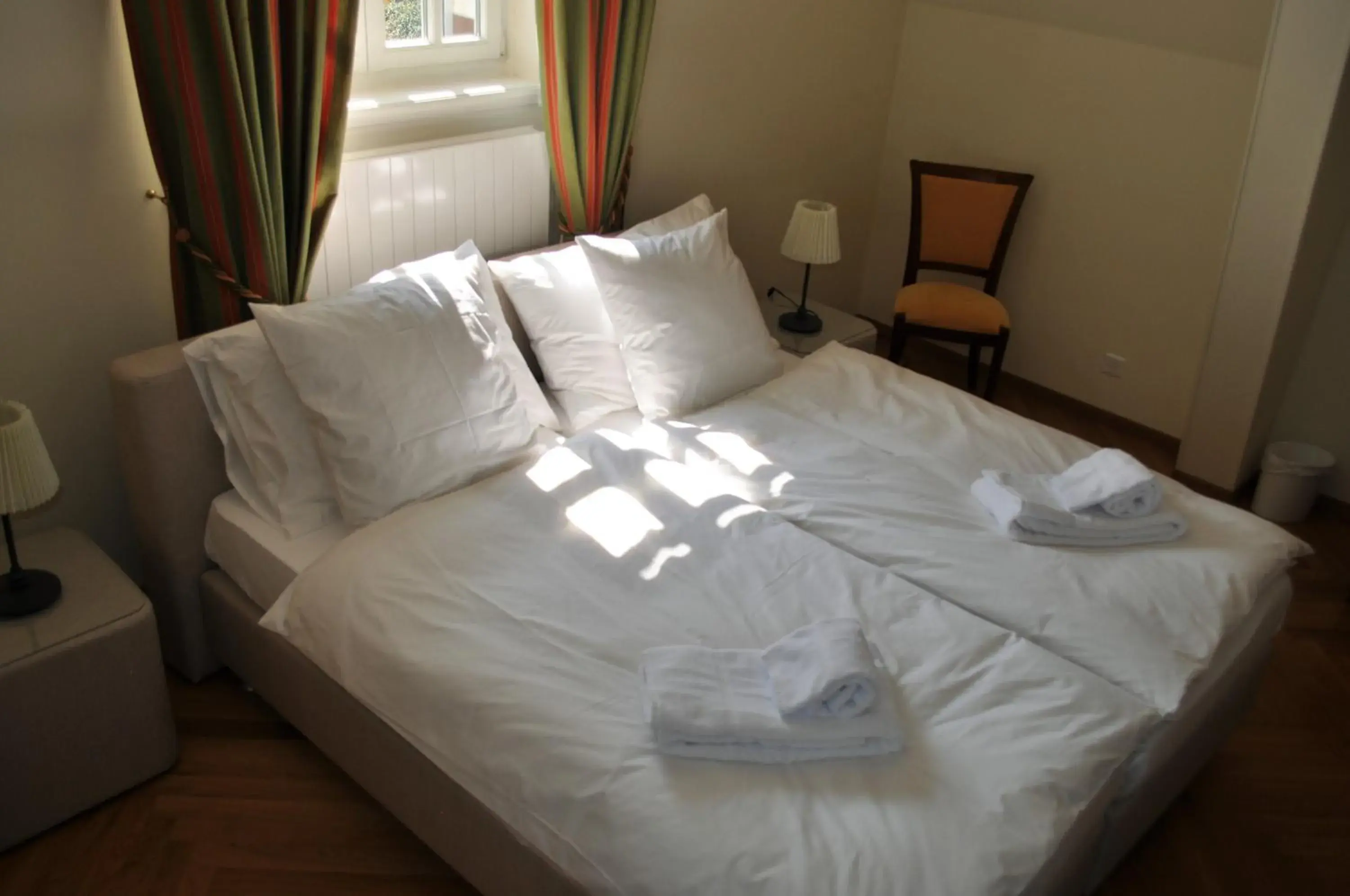 Superior Double or Twin Room - single occupancy in Domaine de Mont-Renaud Superior Double or Twin Room - single occupancy in Domaine de Mont-Renaud
