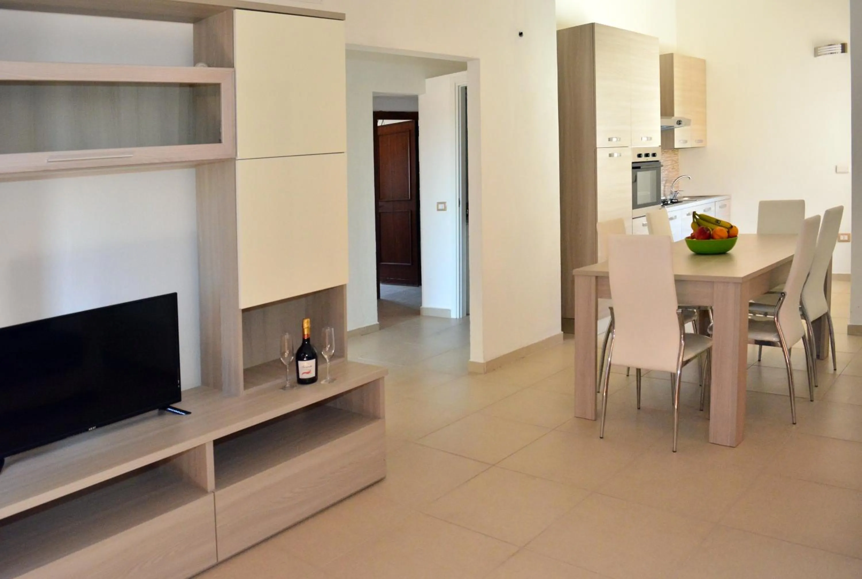TV and multimedia in La Contessa Pool & Sea View