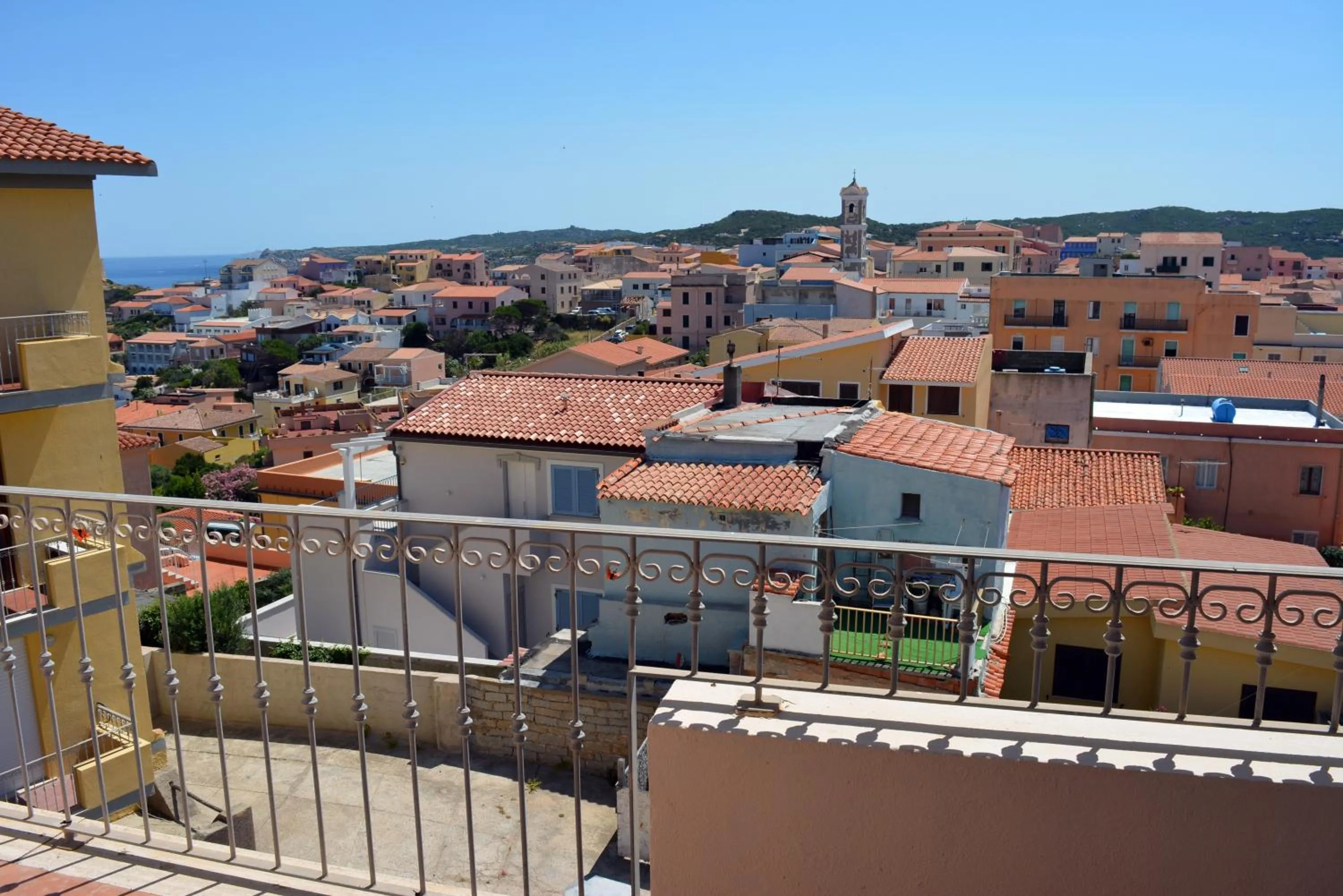 City view in La Contessa Pool & Sea View