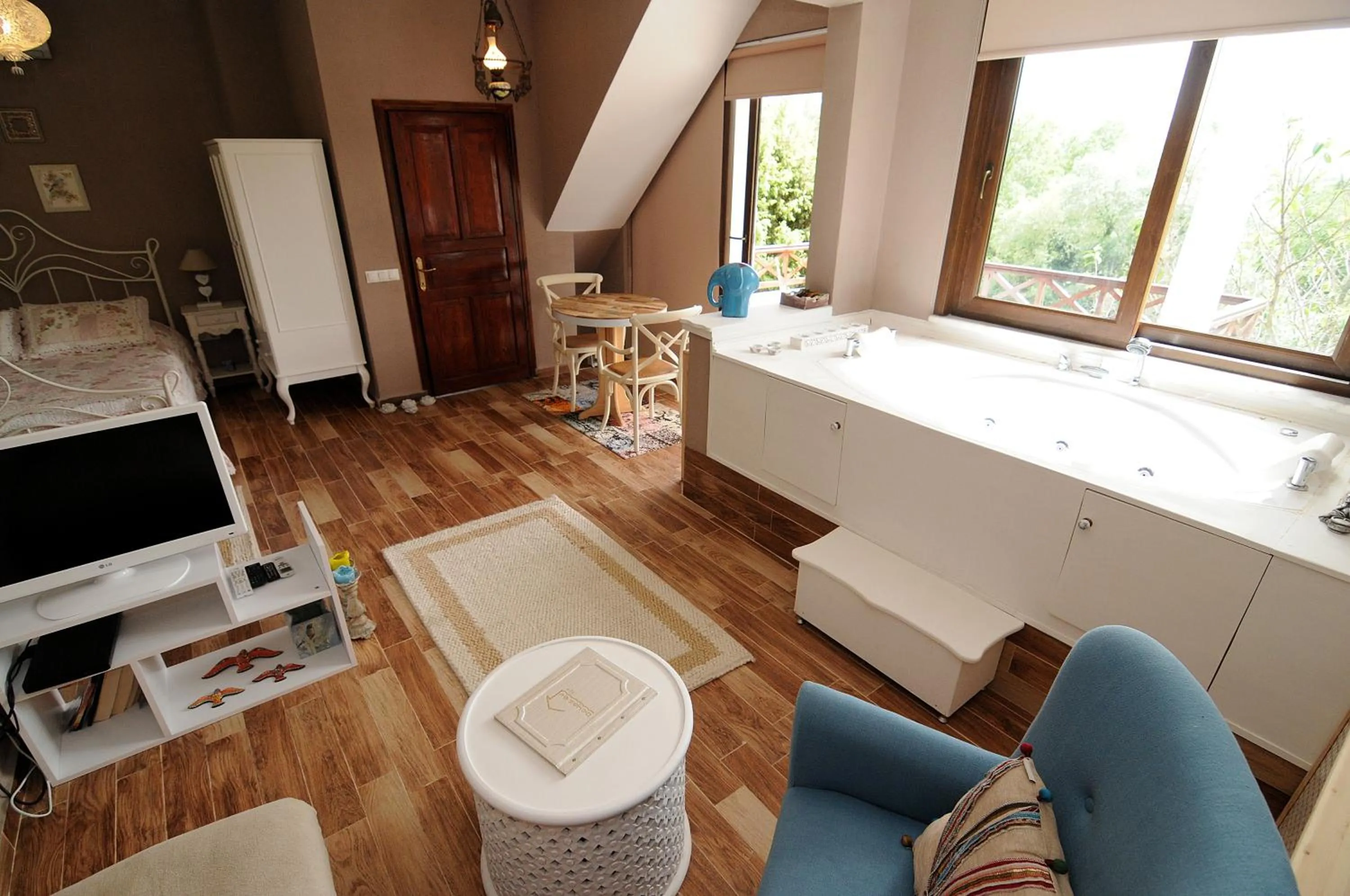 Decorative detail in Beyaz Ev Agva - Adult only +15