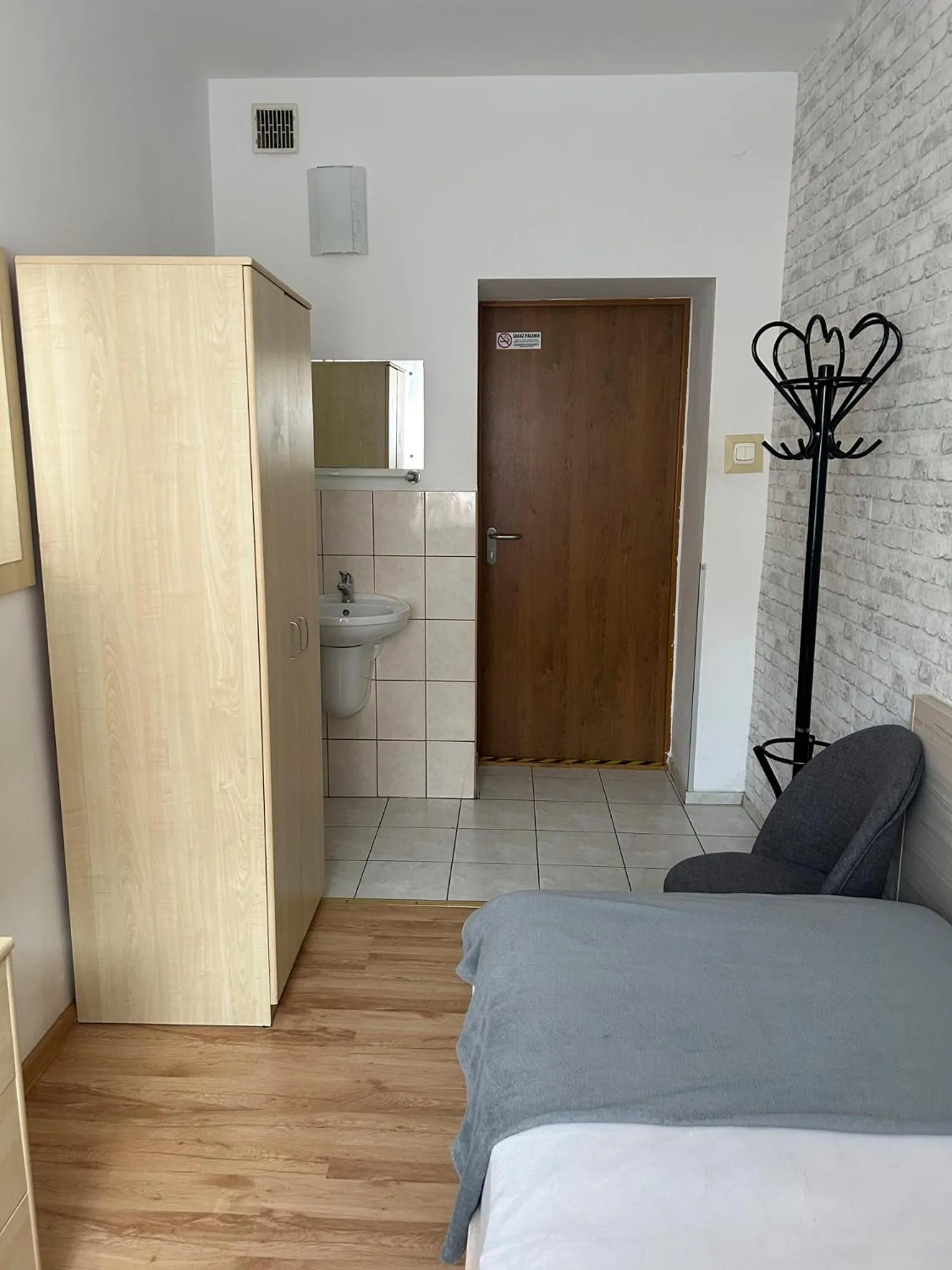 Bed in Hotel Wysoka Brama