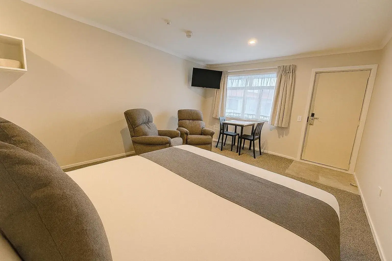 Bed in BKs Pioneer Motel Bed in BKs Pioneer Motel