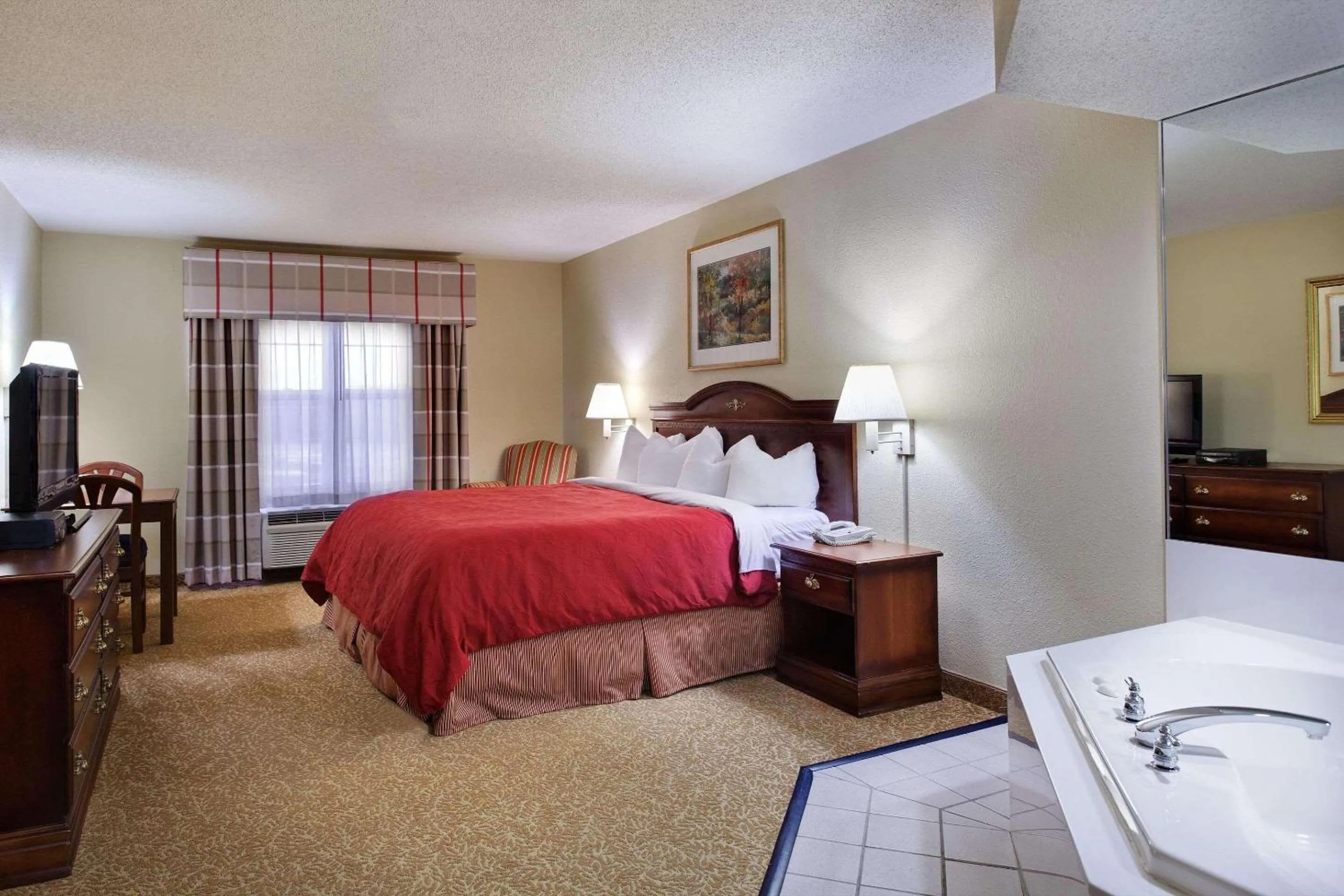 Bedroom, Bed in Country Inn & Suites by Radisson, Louisville South, KY