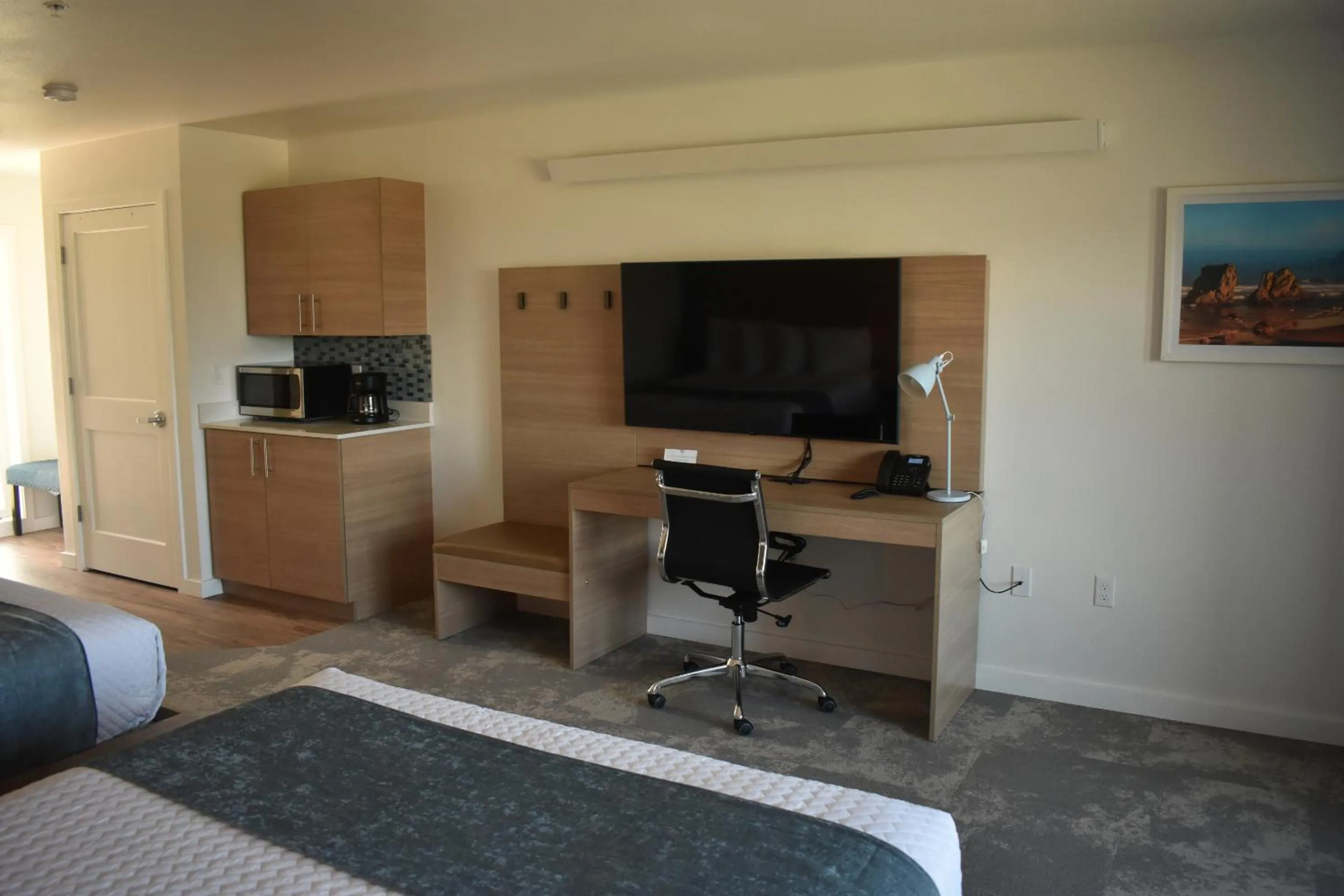 Bedroom, Bed in Table Rock Motel