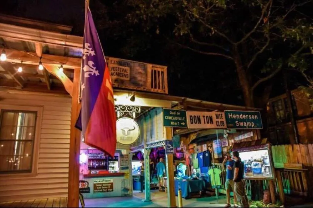 Property building in Blue Moon Guest House