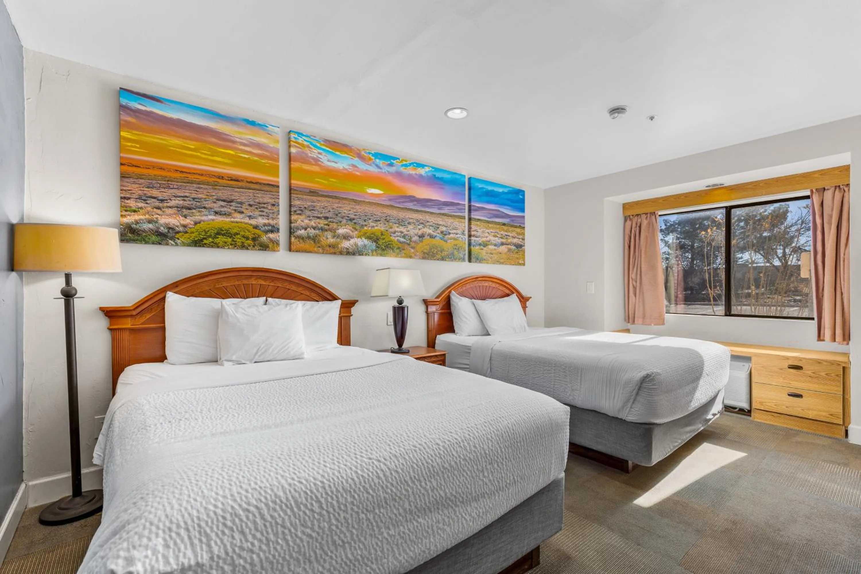 Bed in Days Inn by Wyndham Camp Verde Arizona