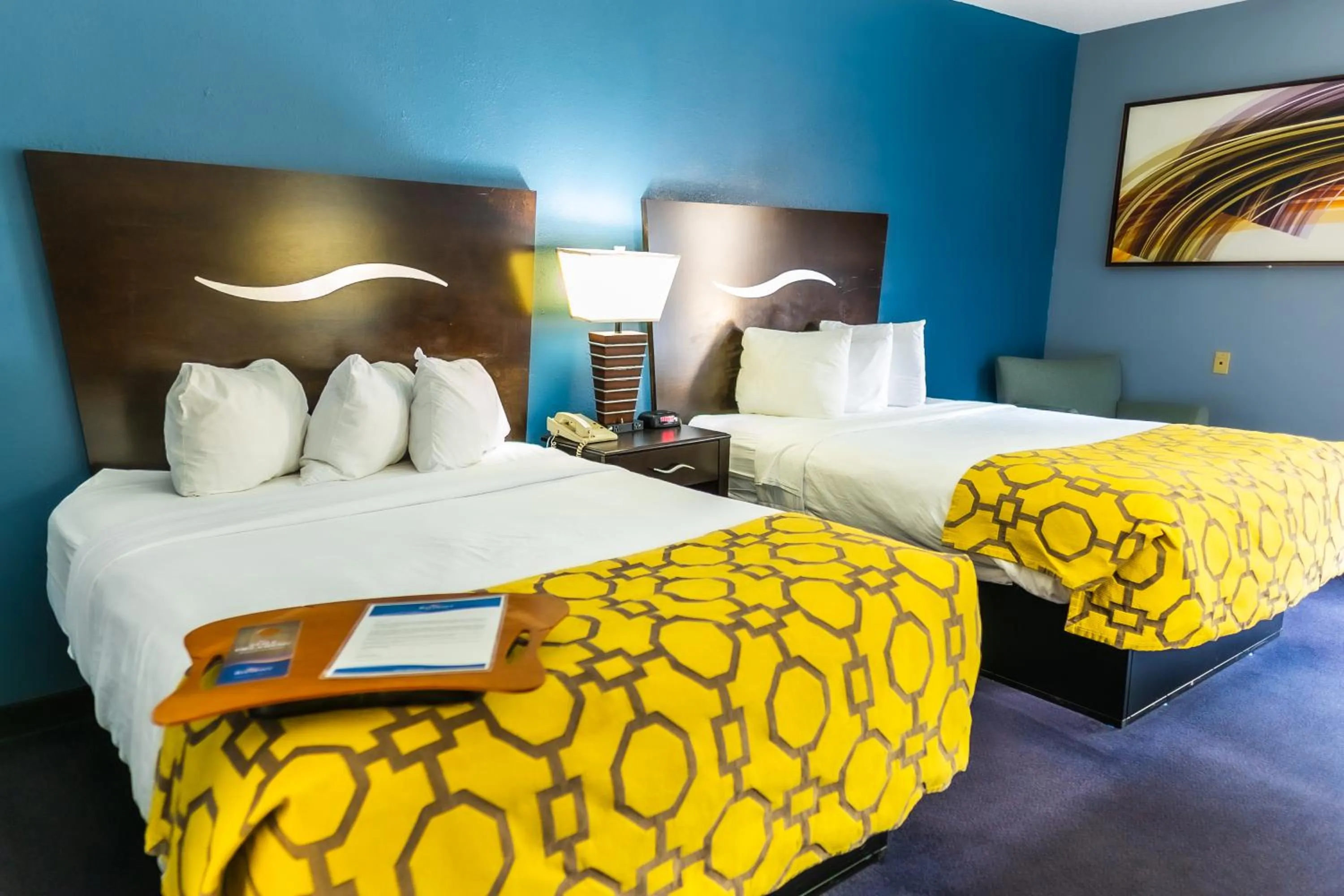 Bed in Baymont by Wyndham London KY