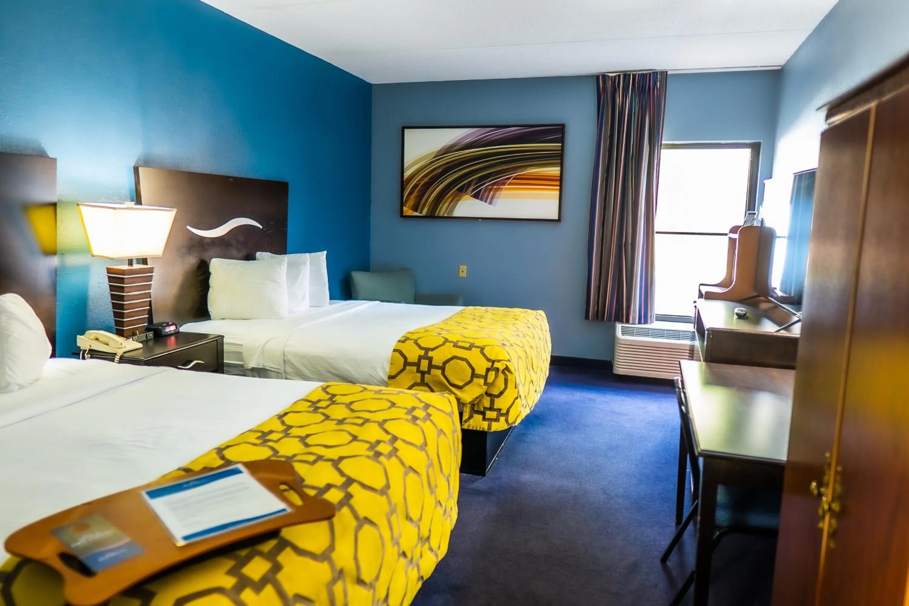 Bed in Baymont by Wyndham London KY