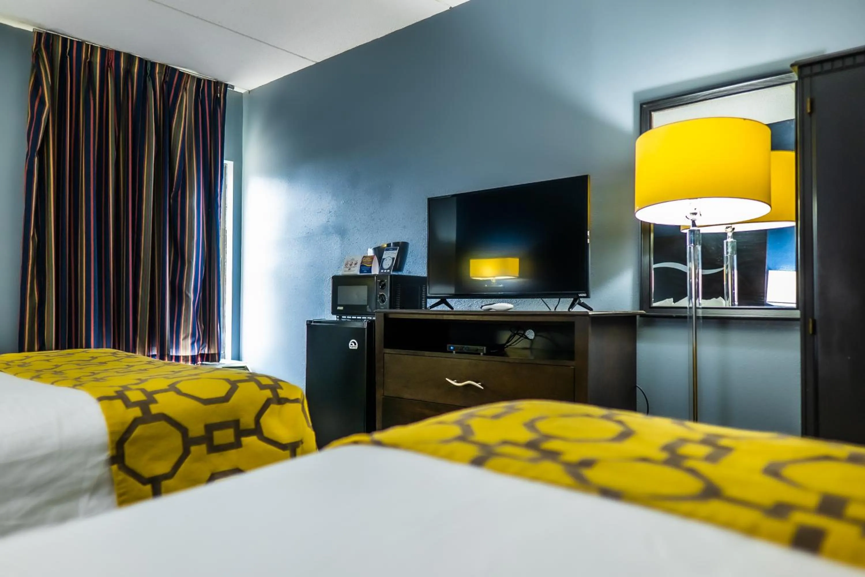 Bed in Baymont by Wyndham London KY