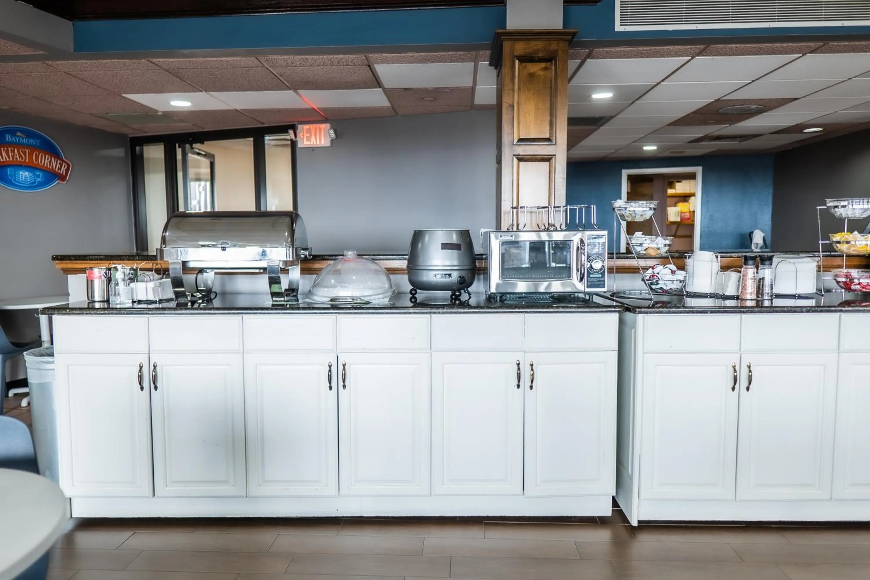 Food in Baymont by Wyndham London KY