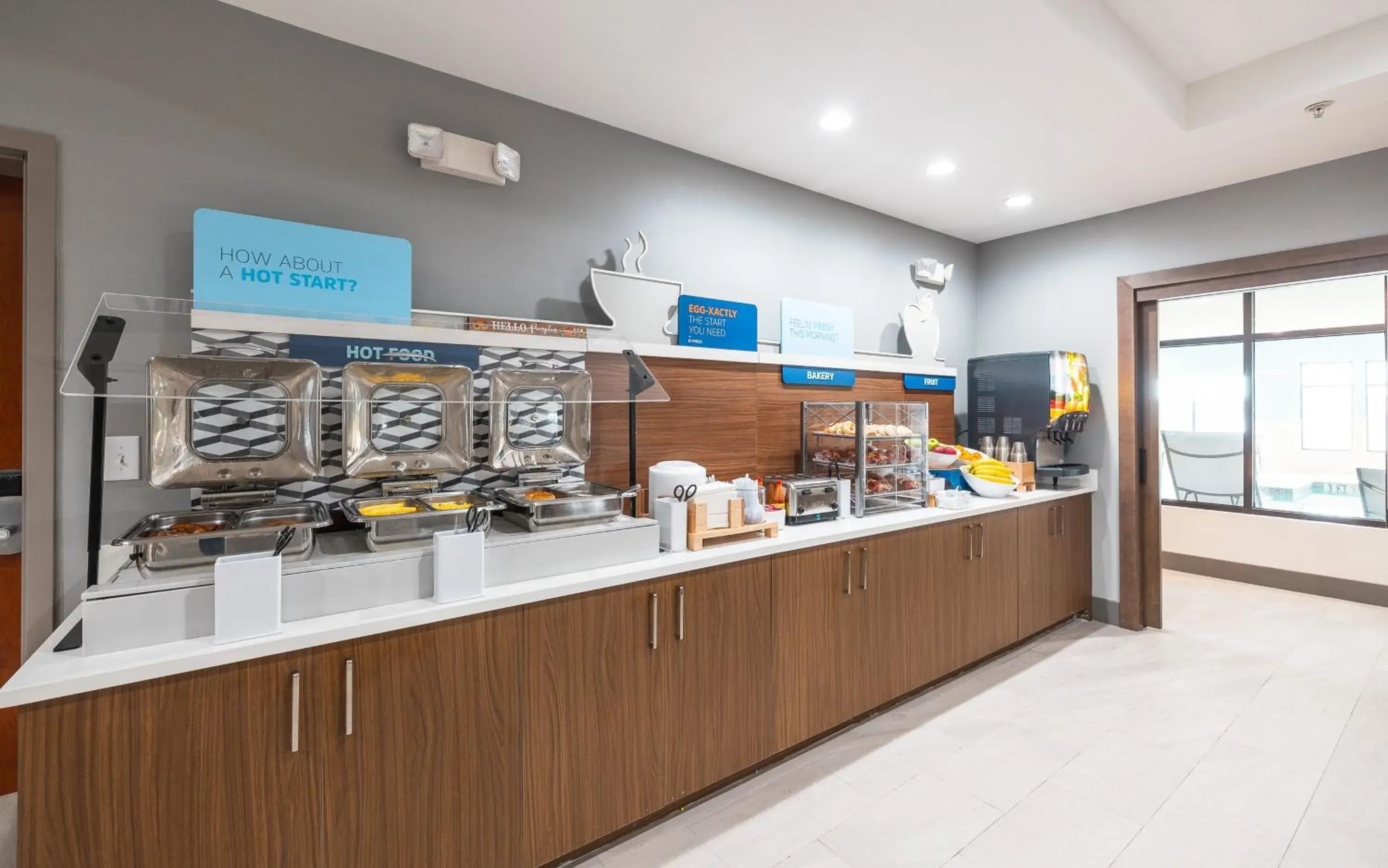 Restaurant/places to eat in Holiday Inn Express Hotel and Suites Saint Robert by IHG Restaurant/places to eat in Holiday Inn Express Hotel and Suites Saint Robert by IHG