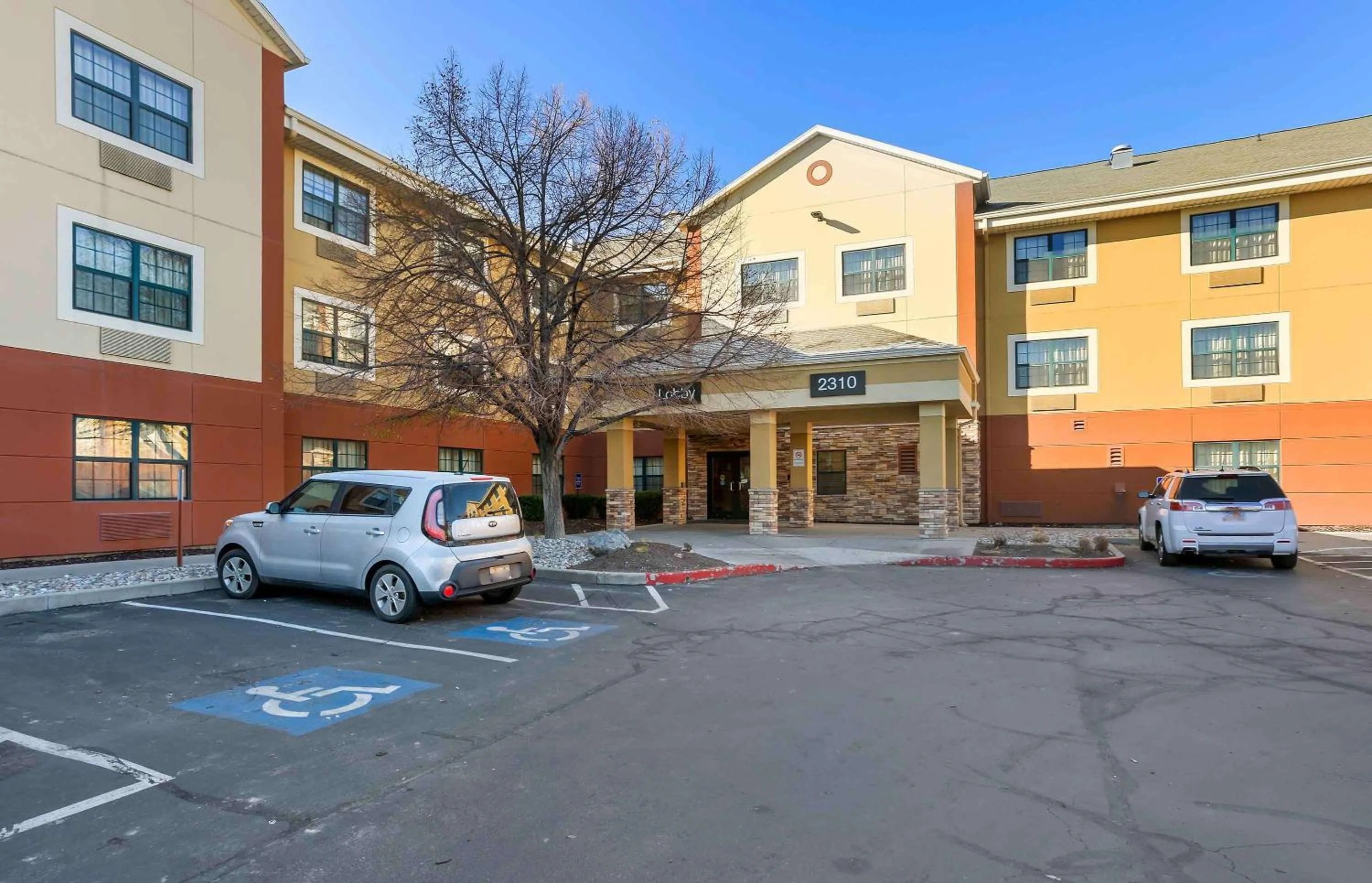 Property building in Extended Stay America Suites - Salt Lake City - West Valley Center