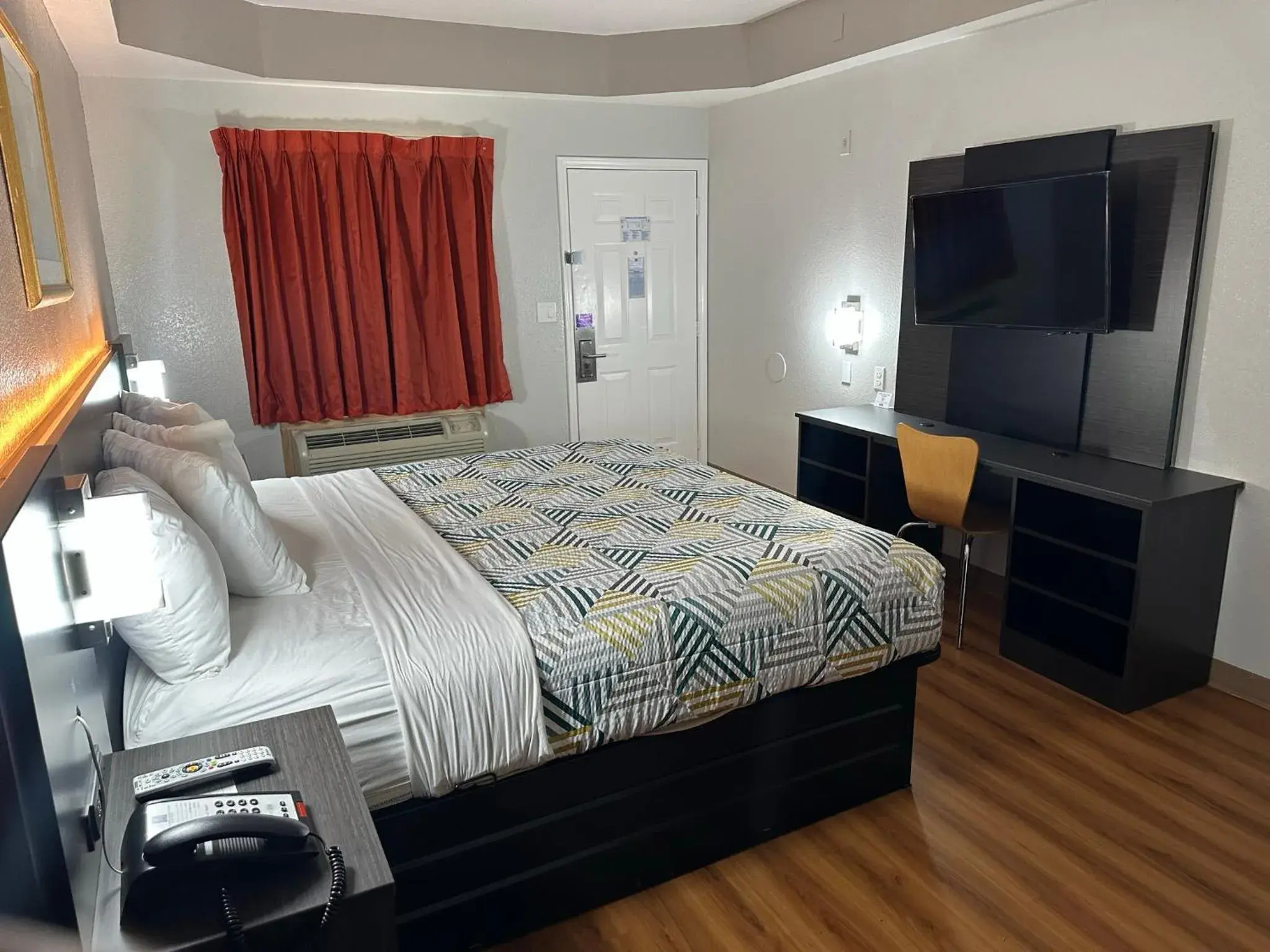 Bed in Motel 6 Alvarado TX Bed in Motel 6 Alvarado TX