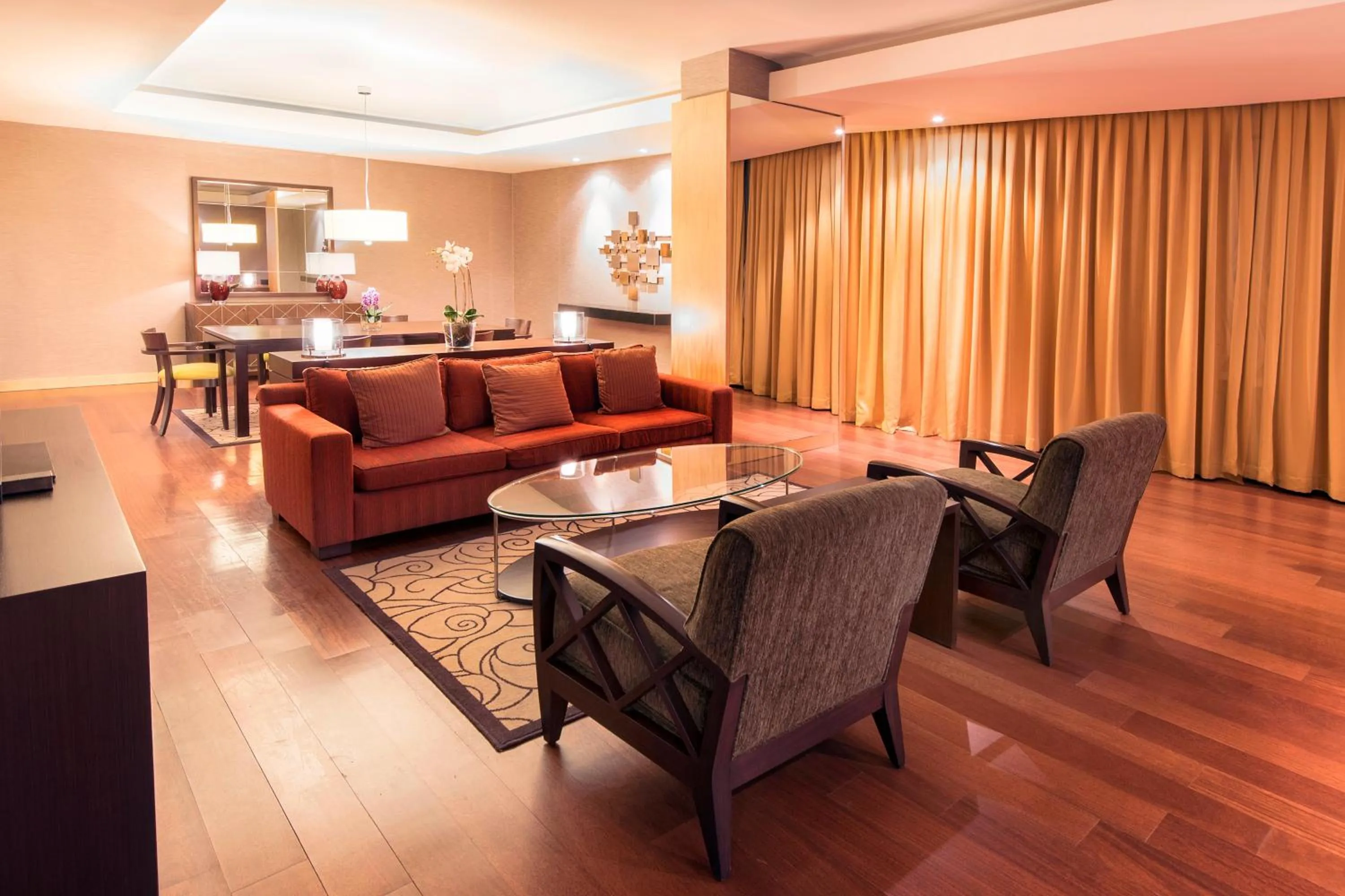 Living room in Hotel Grand Swiss