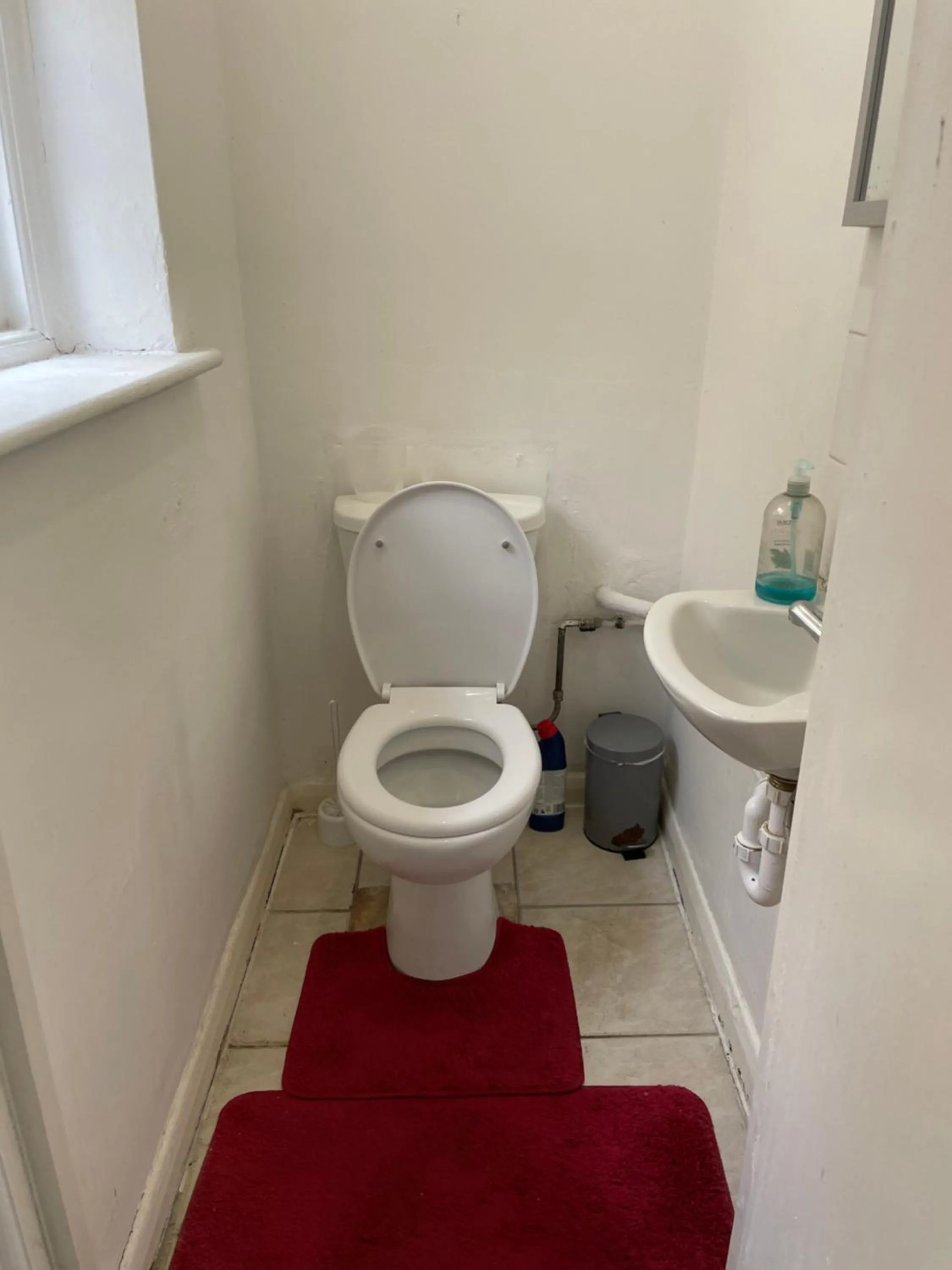 Toilet in 20 East Tenter Street