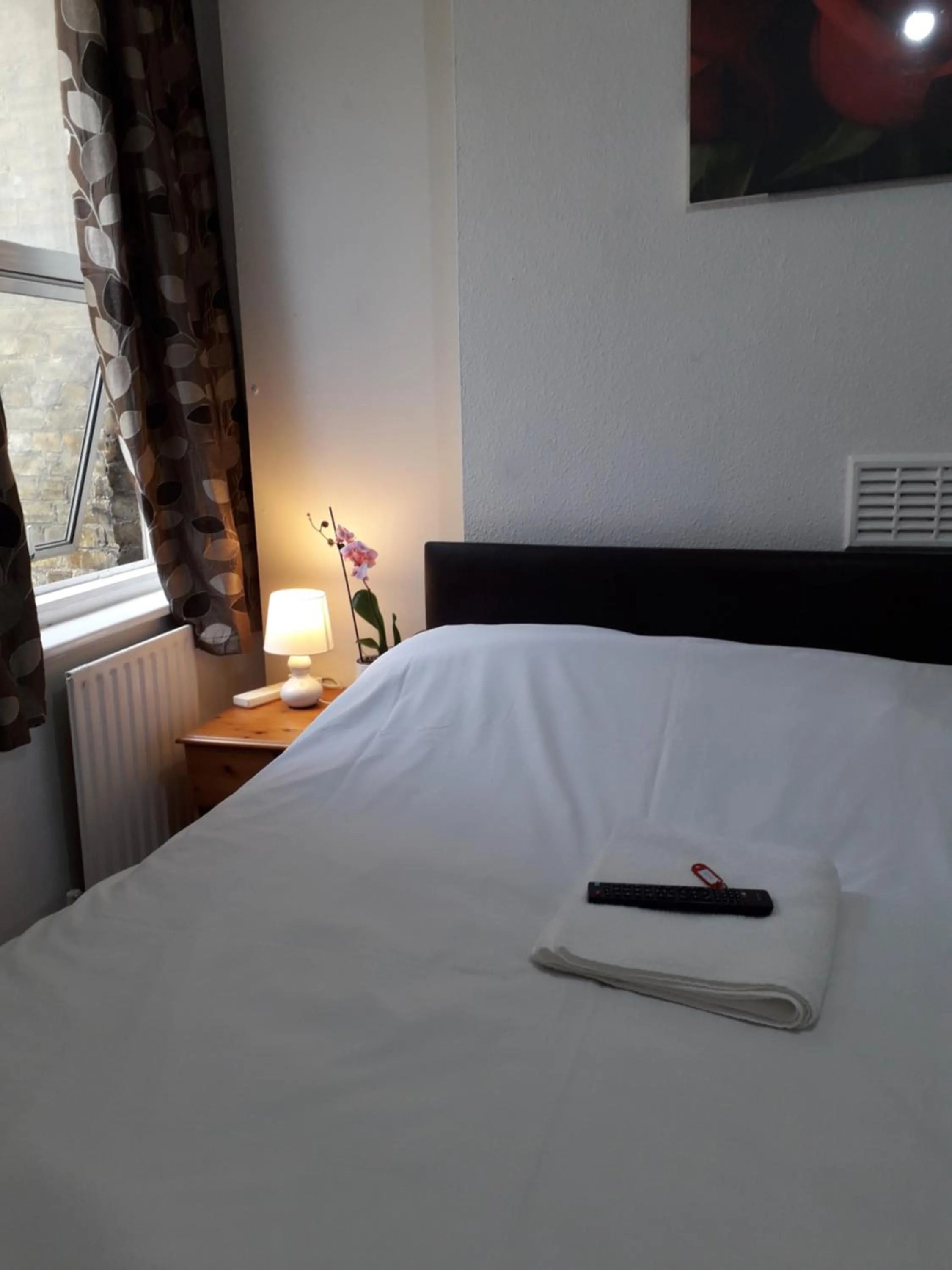 Bed in 20 East Tenter Street