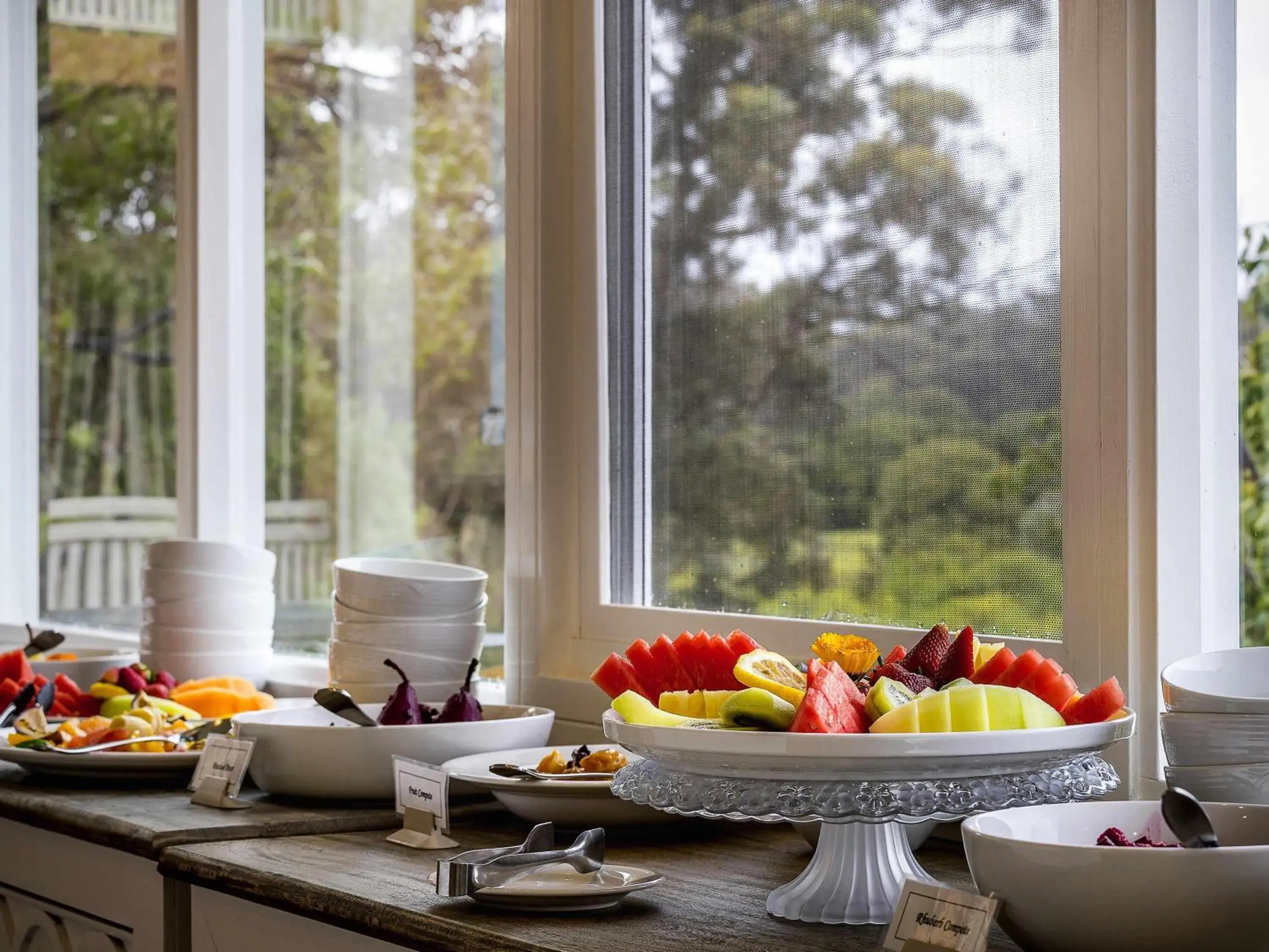 Restaurant/places to eat in Grand Mercure Basildene Manor Restaurant/places to eat in Grand Mercure Basildene Manor