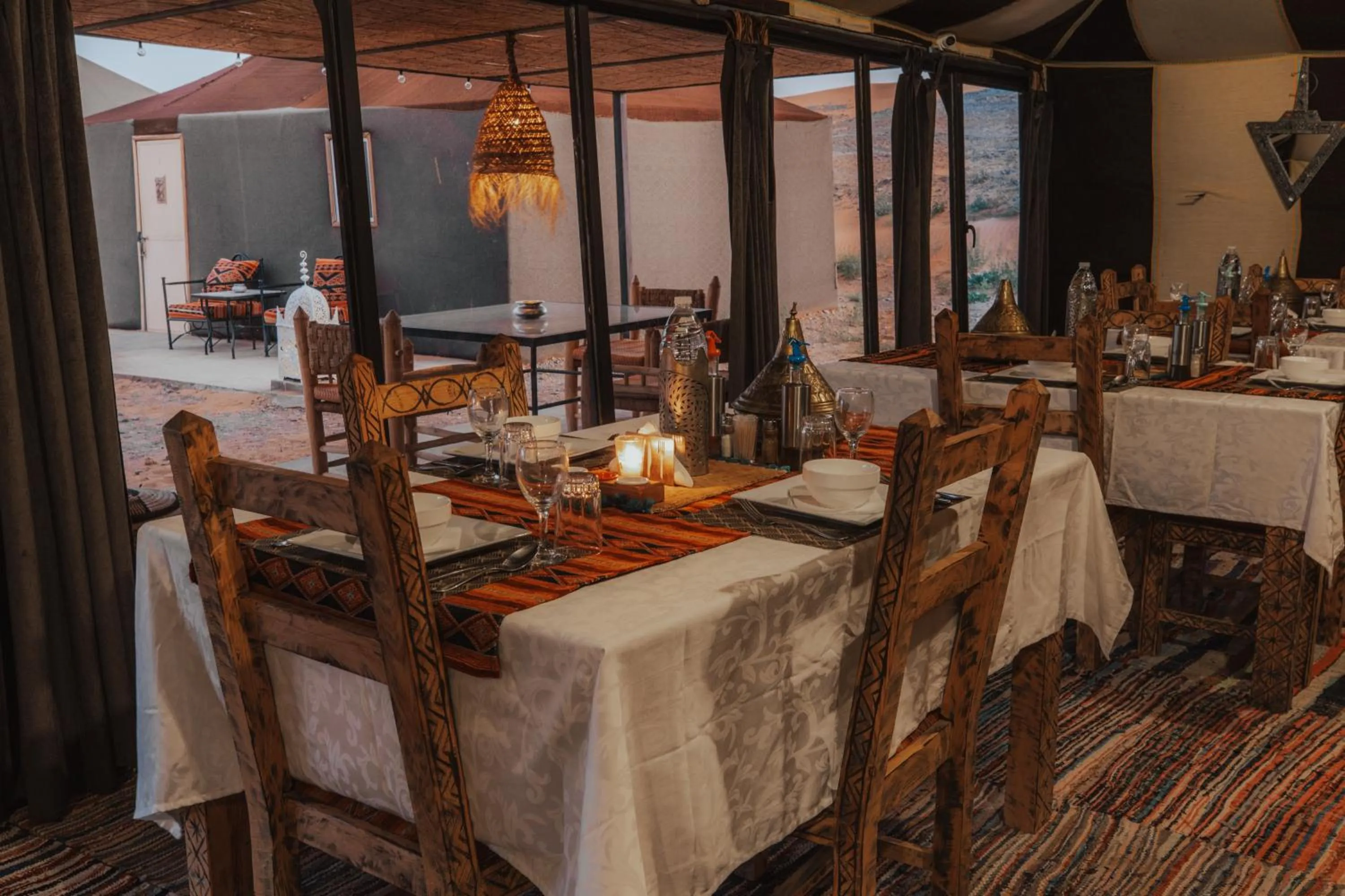 Restaurant/places to eat in Tassili Luxury Desert Camp