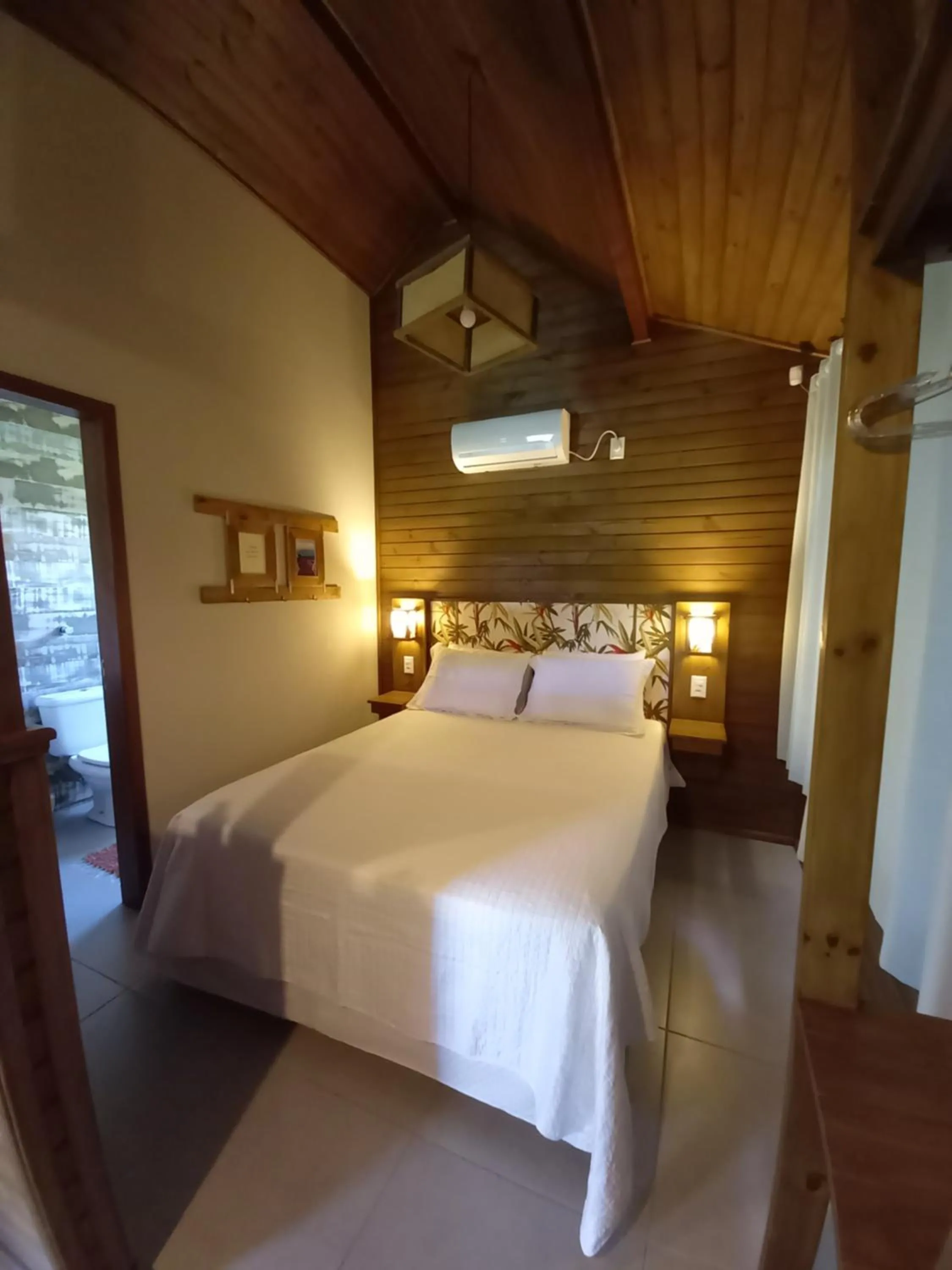 Bed in Villa Suhr Cabanas
