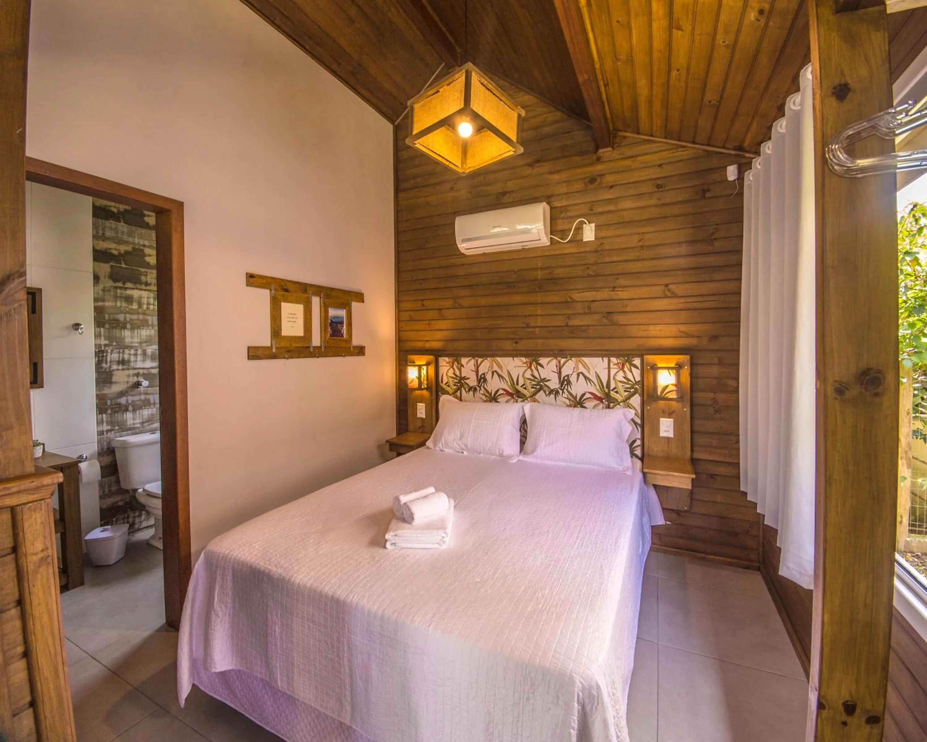 Bed in Villa Suhr Cabanas