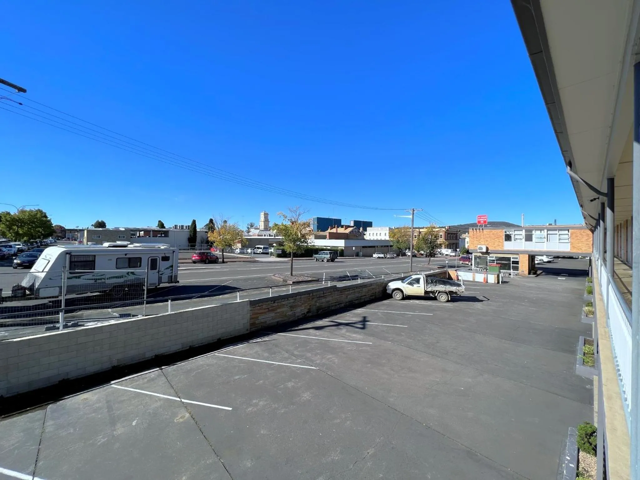 Property building in Goulburn Central Motel