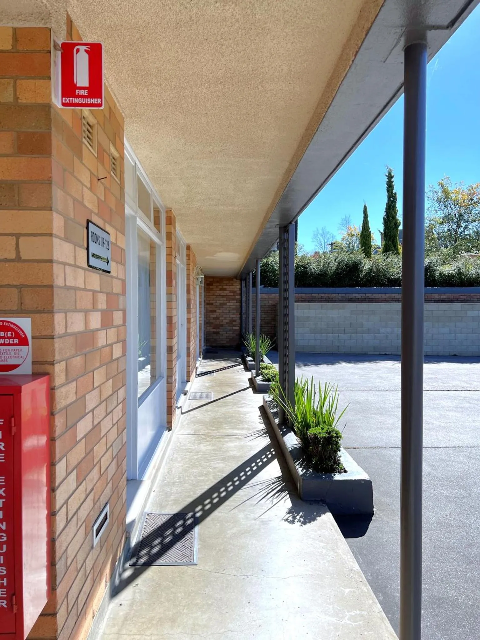 Property building in Goulburn Central Motel