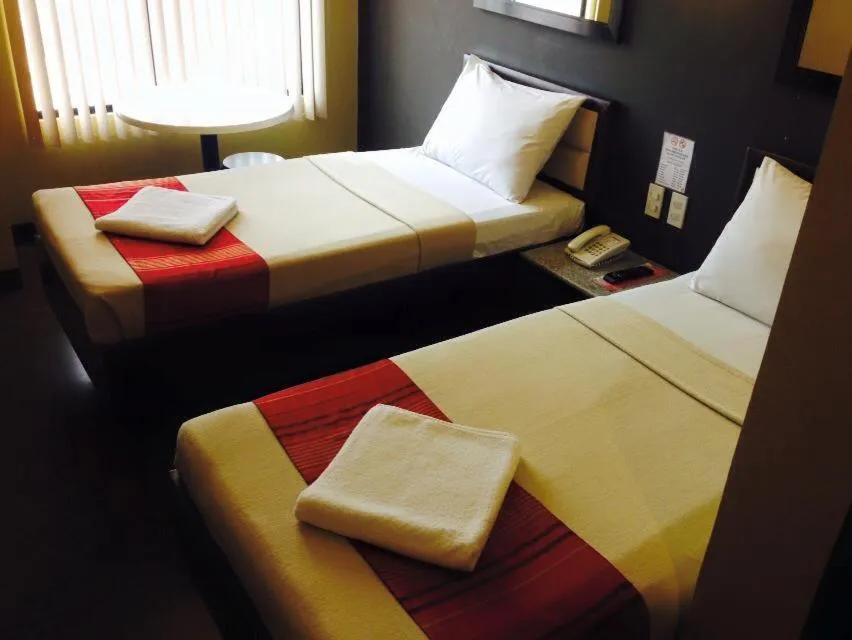 Bed in Express Inn Cebu Mabolo