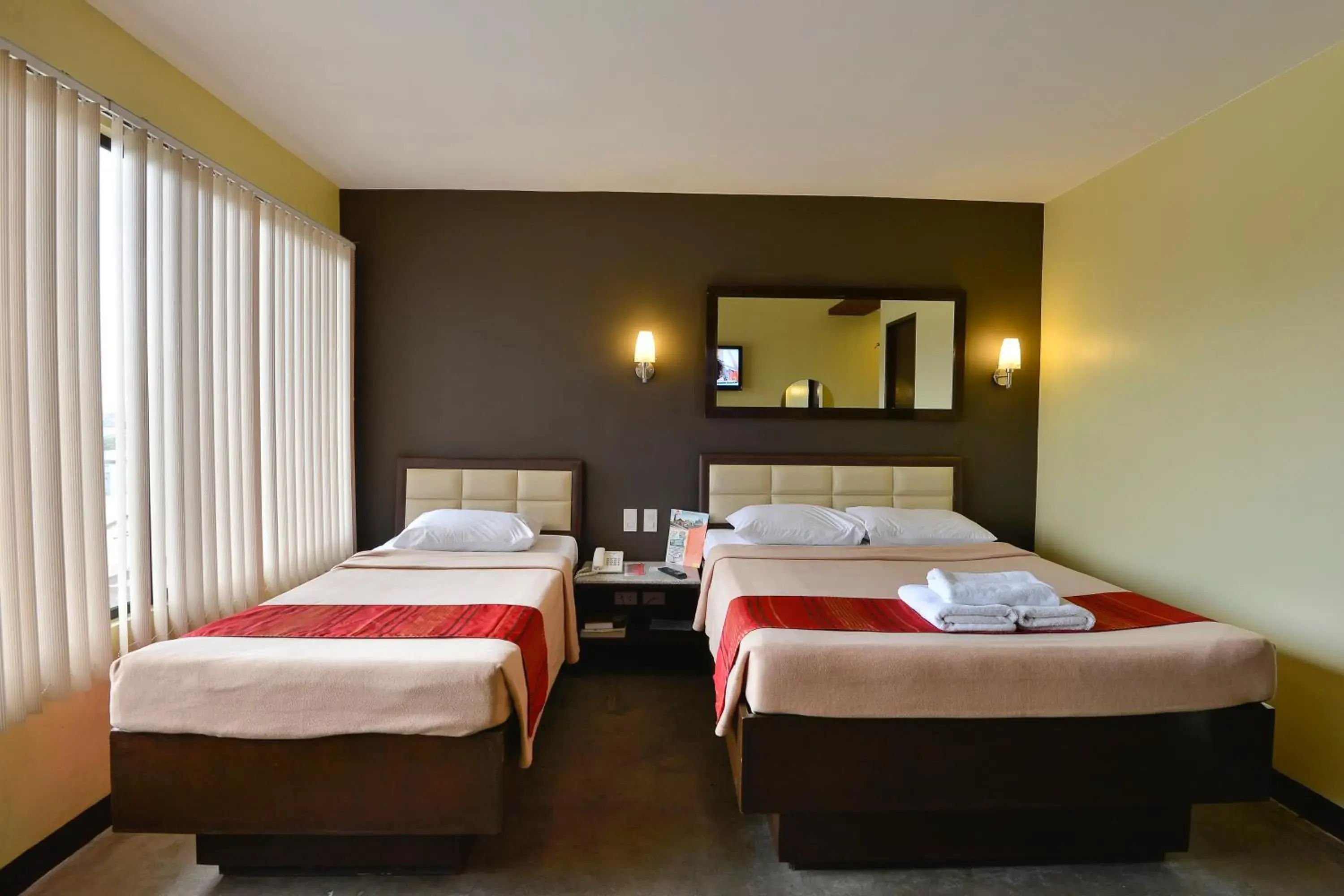 Bed in Express Inn Cebu Mabolo Bed in Express Inn Cebu Mabolo