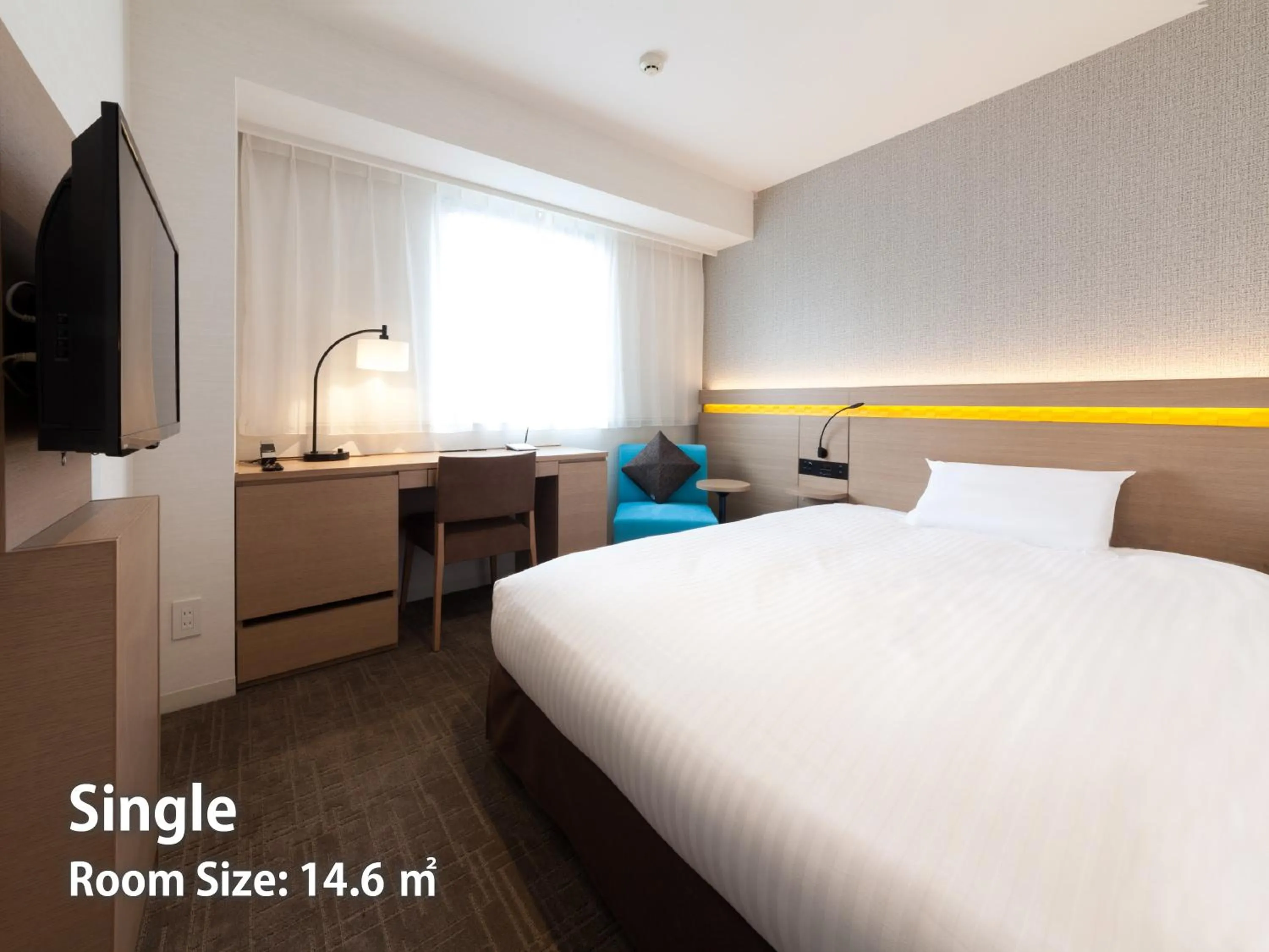 Photo of the whole room, Bed in Nishitetsu Hotel Croom Hakata