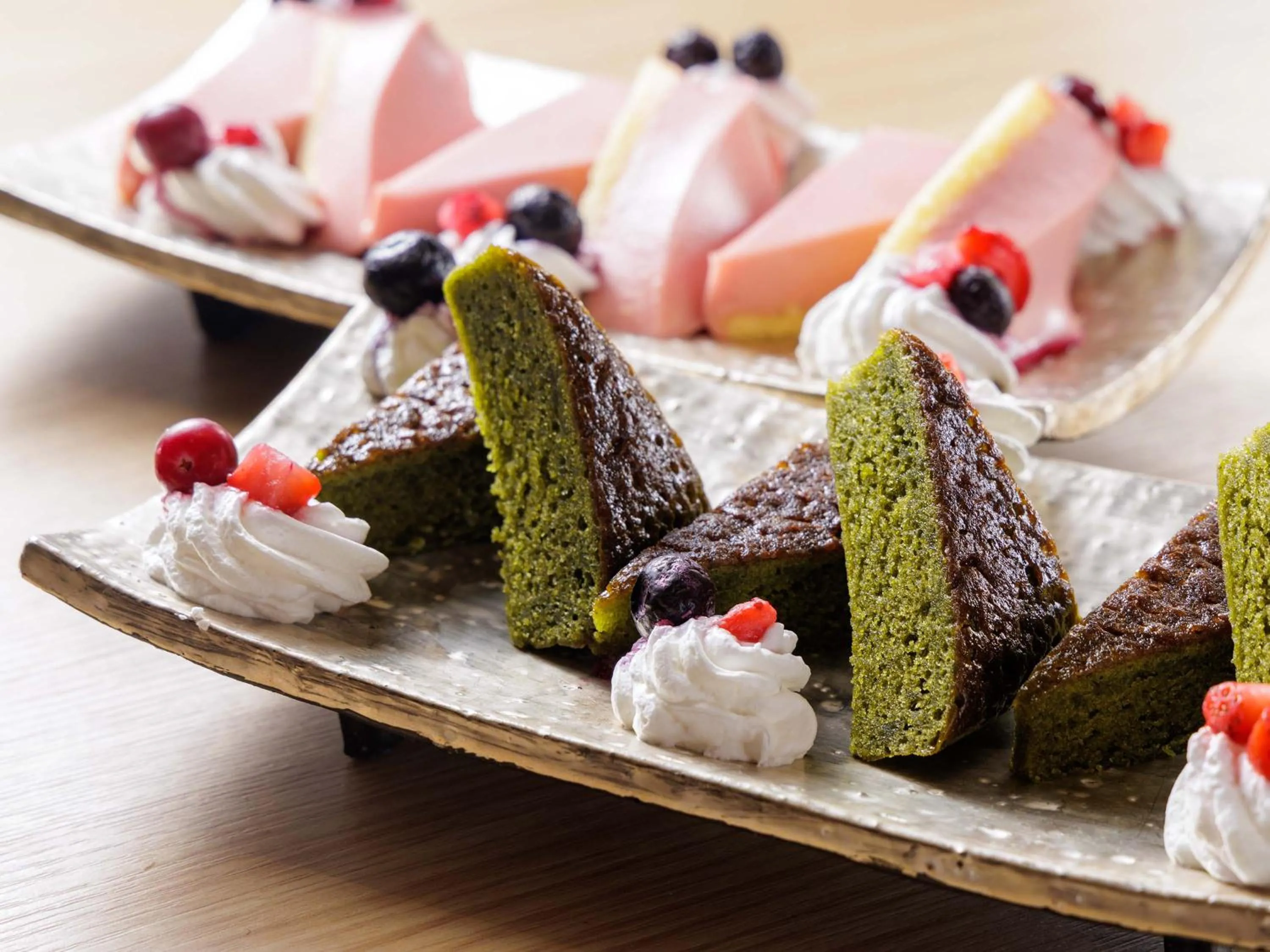 Restaurant/places to eat in Nishitetsu Hotel Croom Hakata