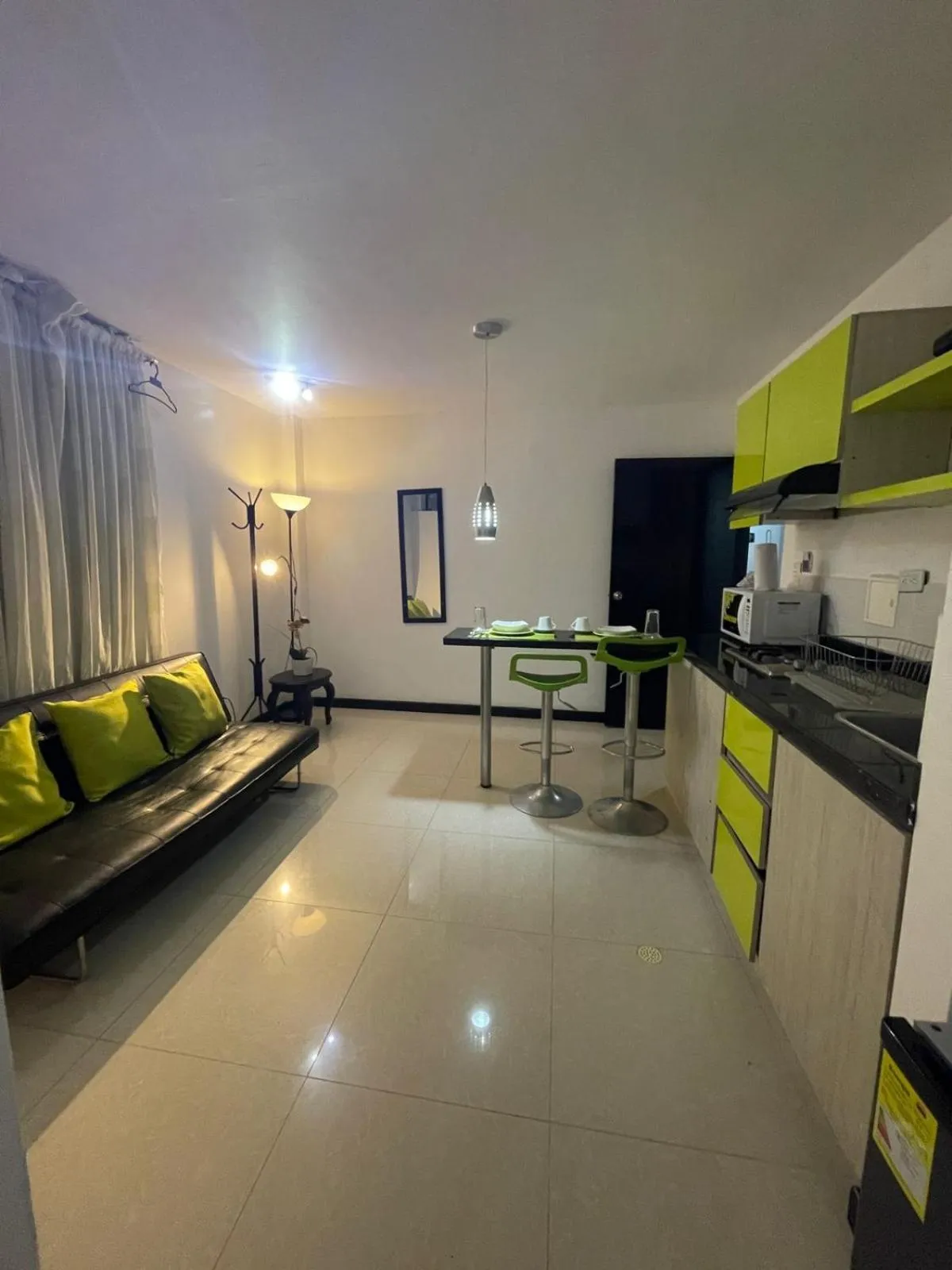 TV and multimedia in Hotel Plaza Norte Cali