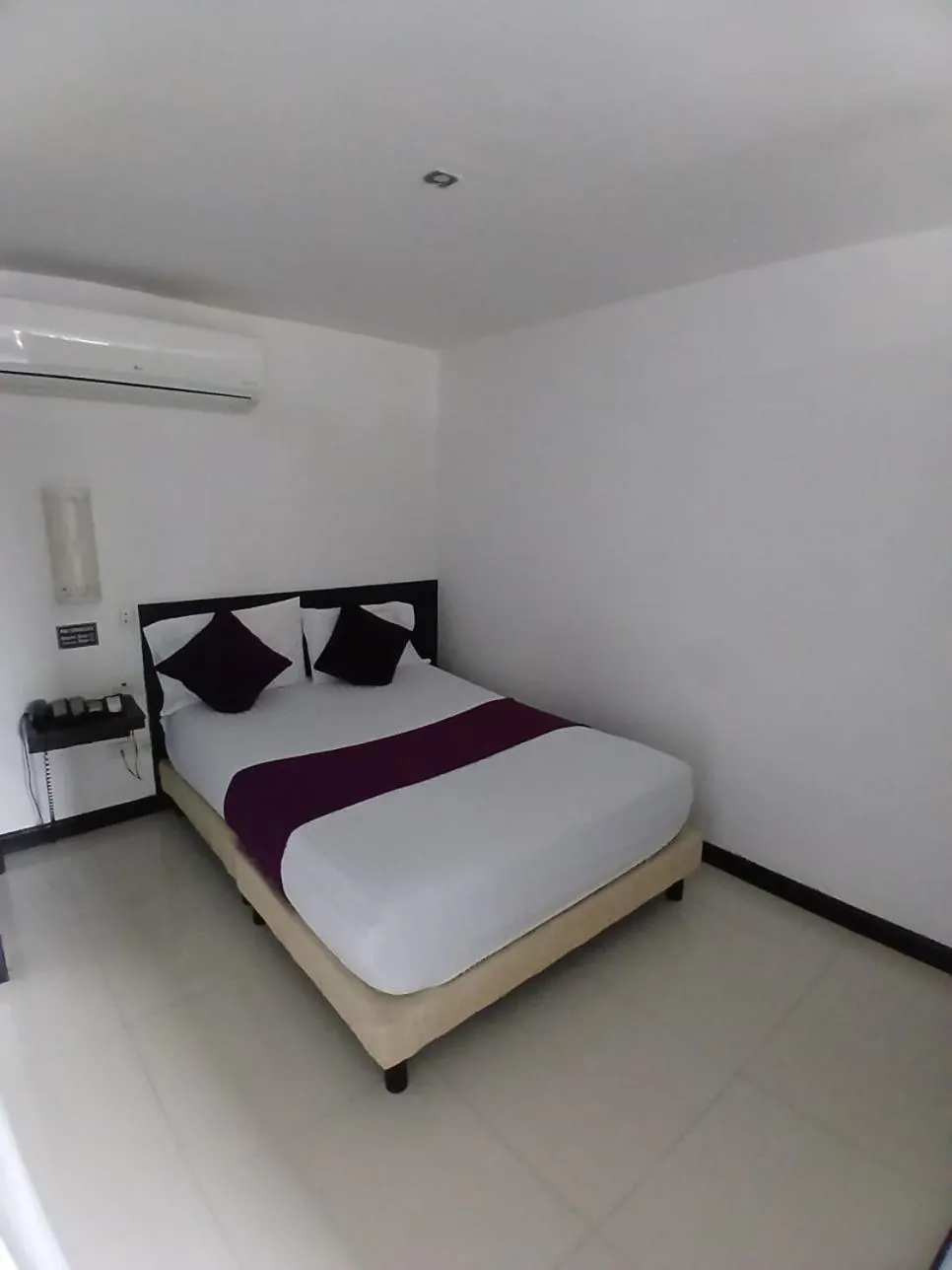 Bed in Hotel Plaza Norte Cali