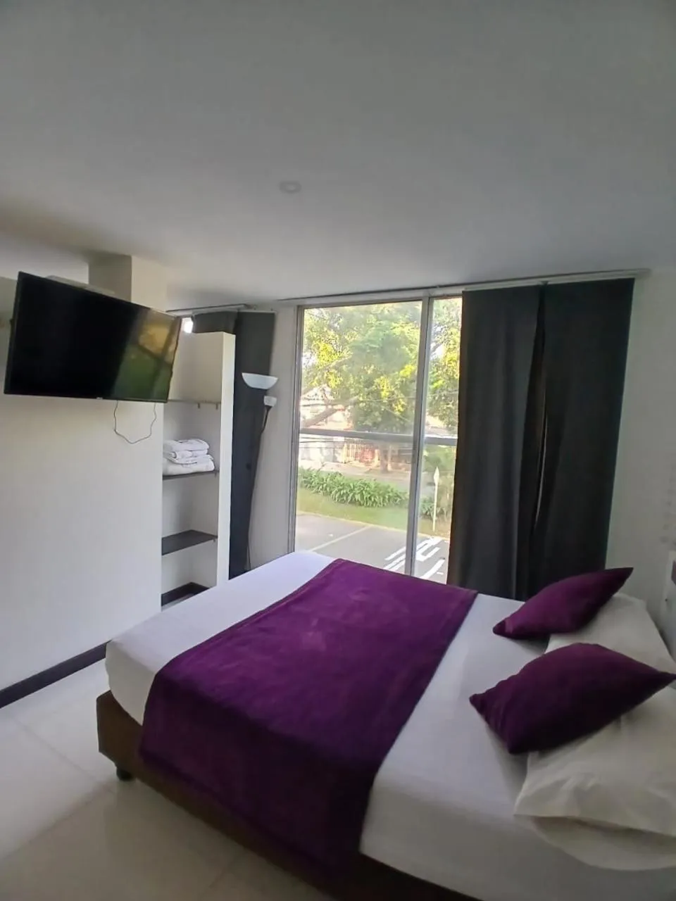 Bed in Hotel Plaza Norte Cali