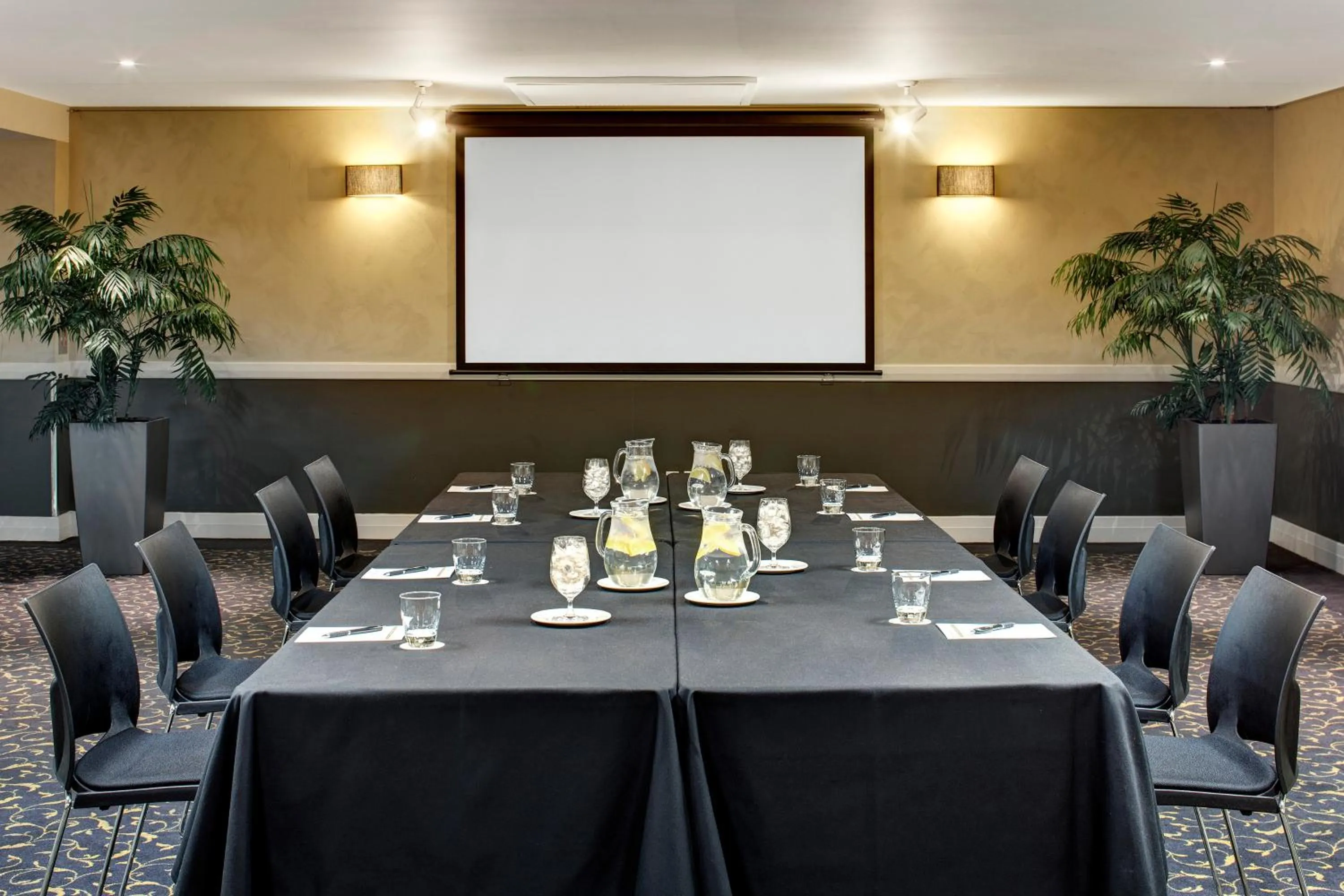 Business facilities in Rendezvous Heritage Hotel Queenstown