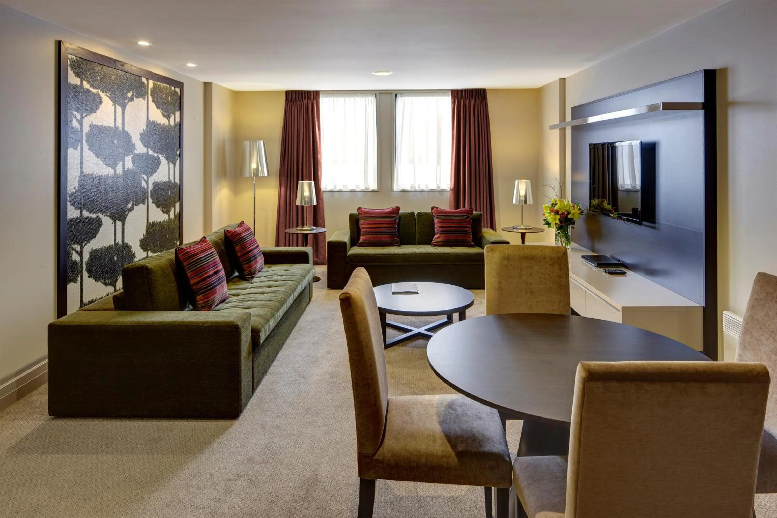 Lounge or bar in Rendezvous Heritage Hotel Queenstown