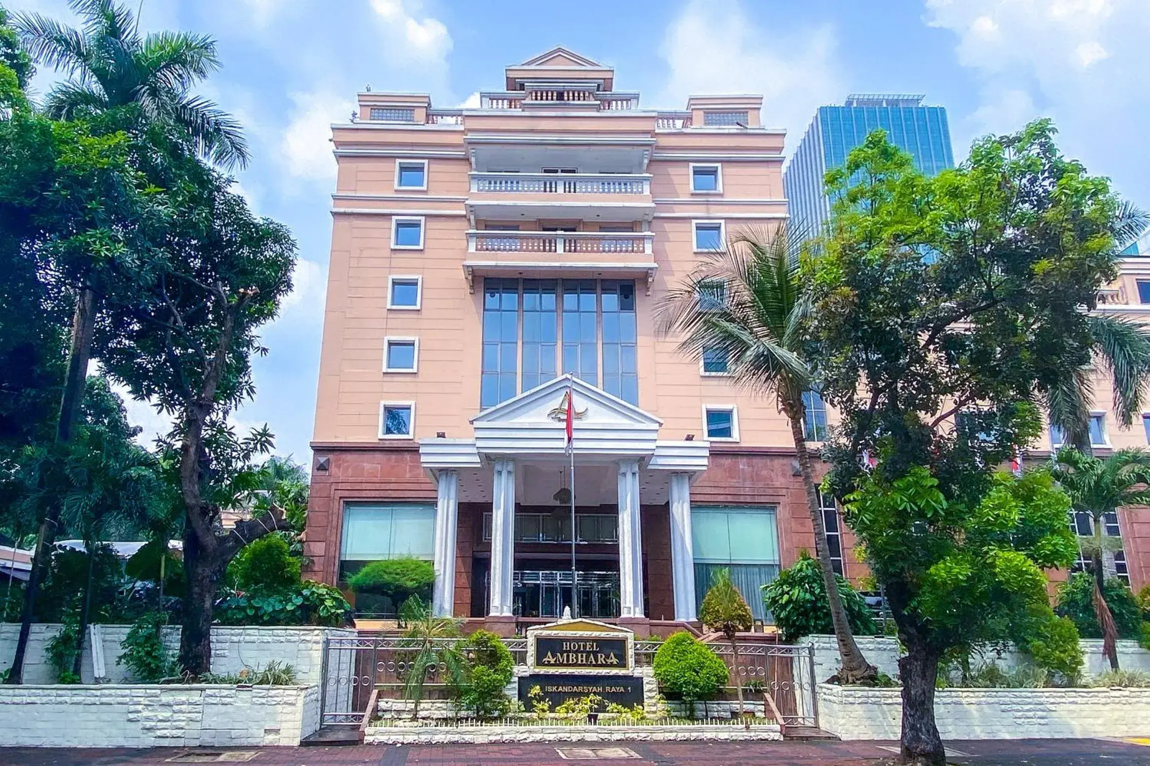 Property building in Ambhara Hotel Jakarta Property building in Ambhara Hotel Jakarta