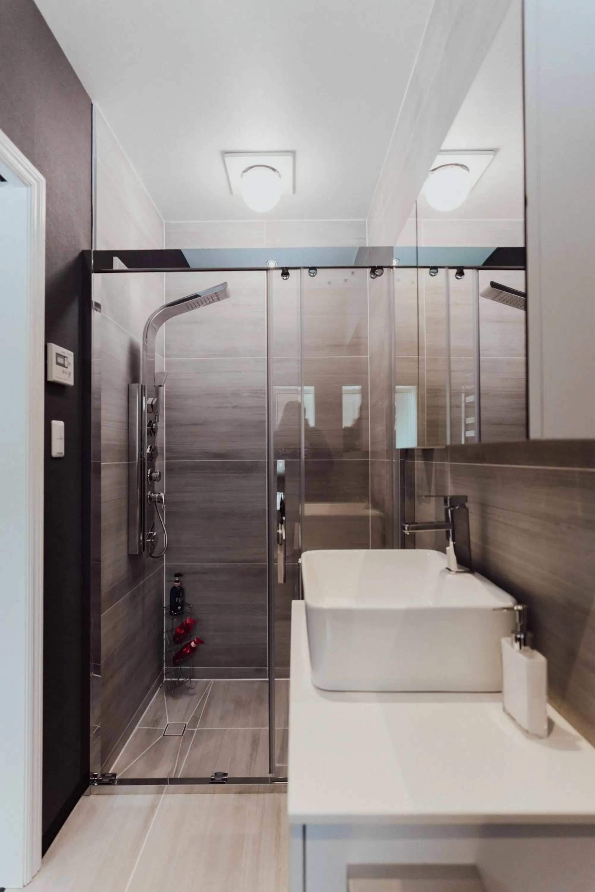 Bathroom in Hatsuyuki Apartments