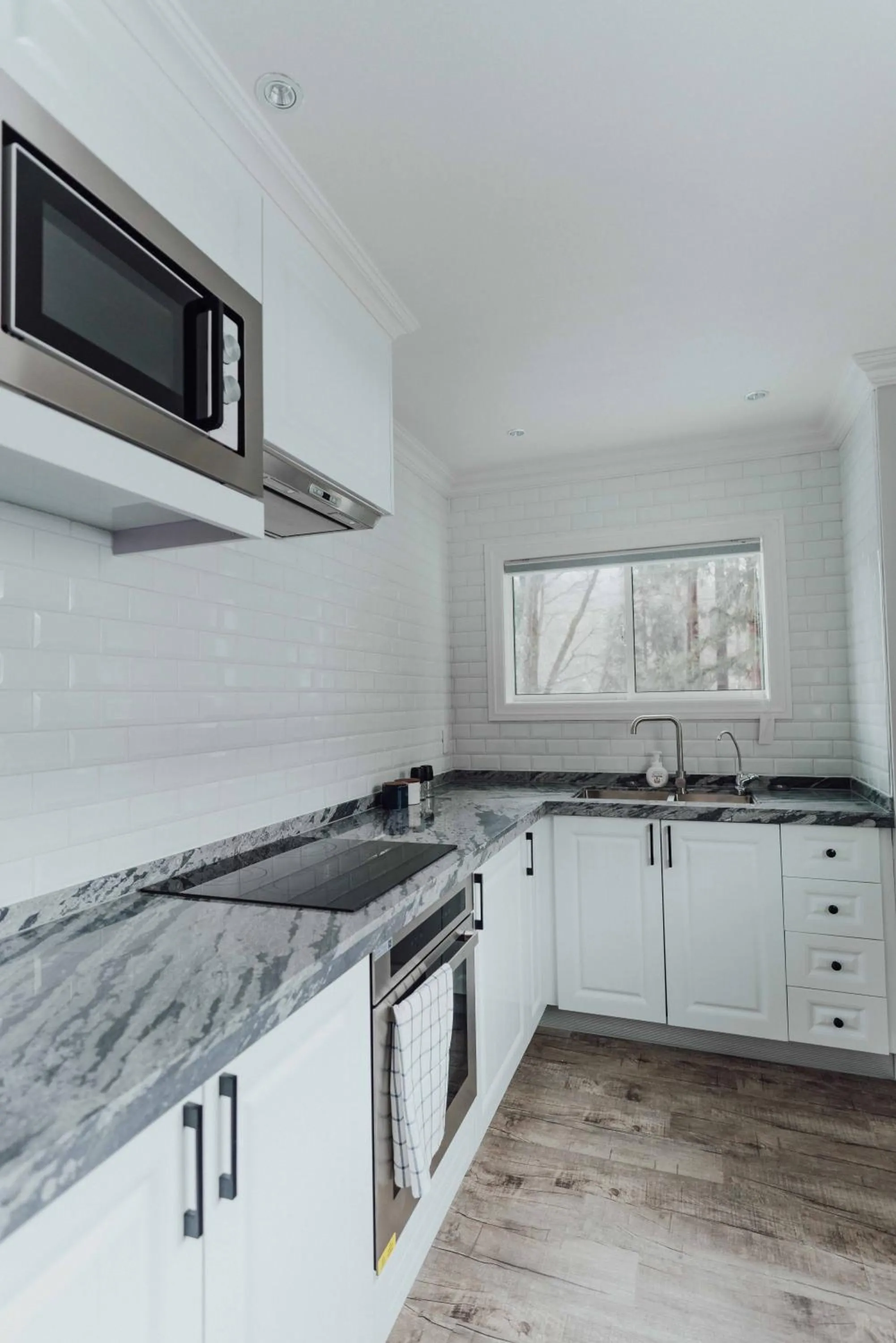 Kitchen or kitchenette in Hatsuyuki Apartments